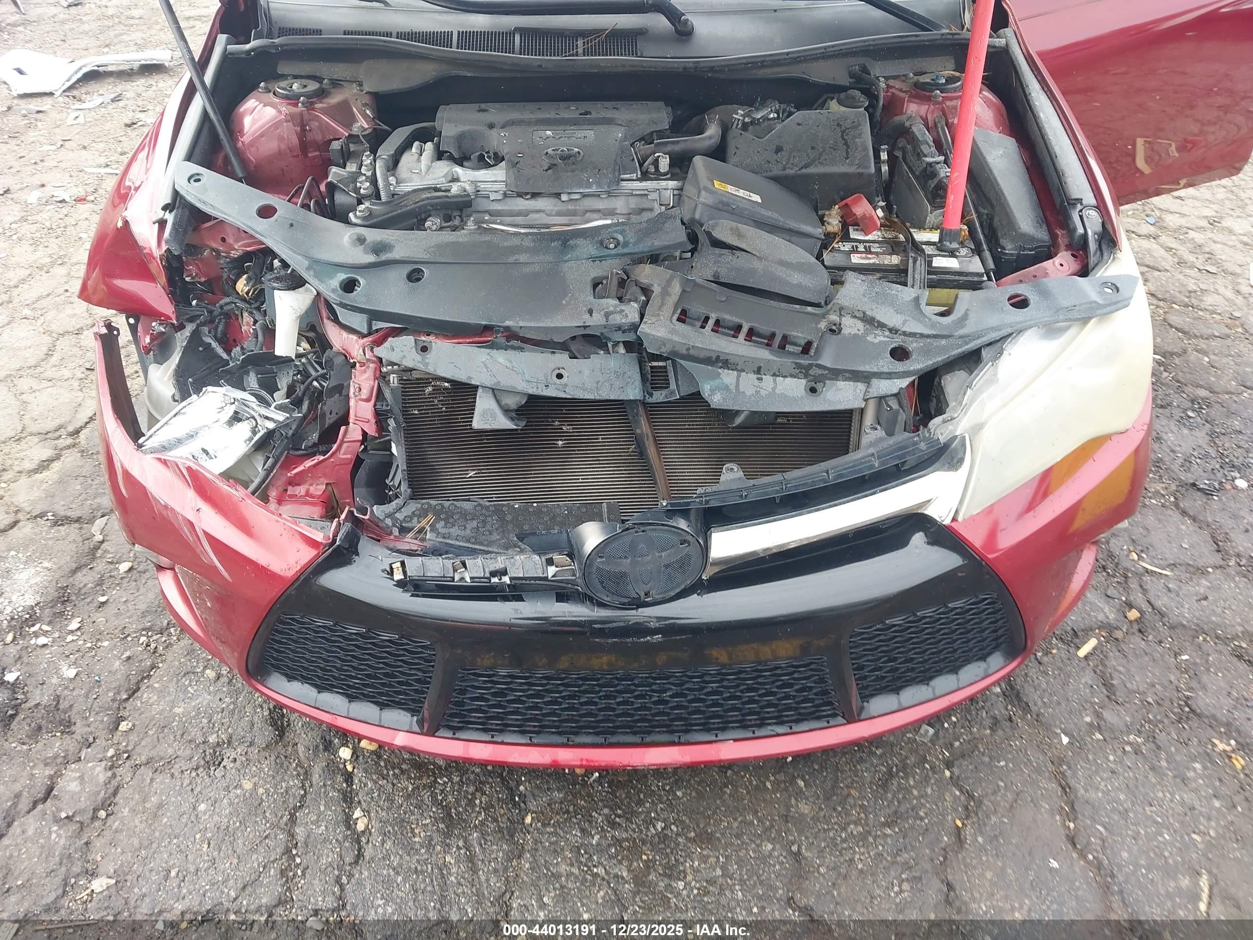 TOYOTA CAMRY image 10