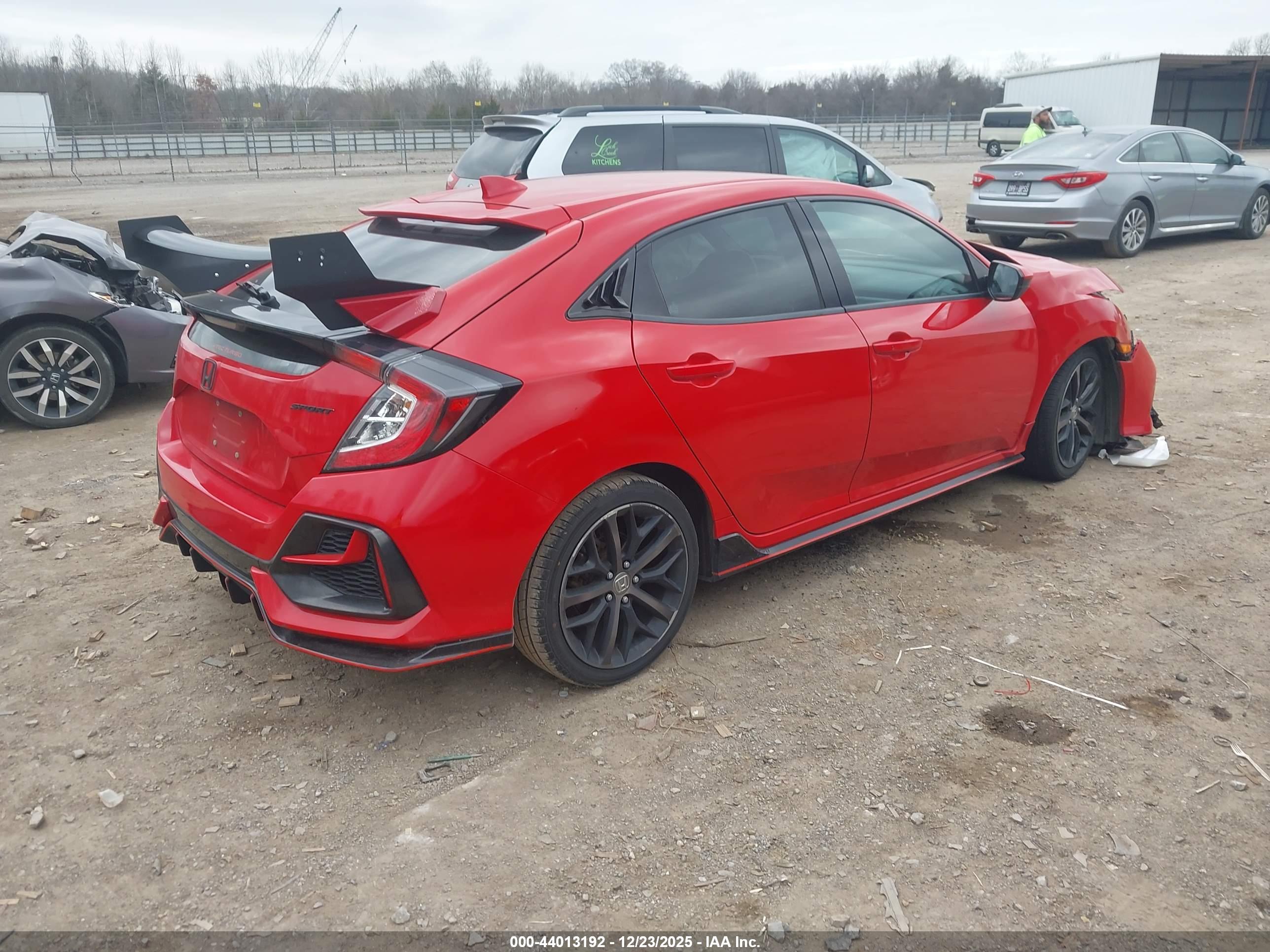 HONDA CIVIC image 4
