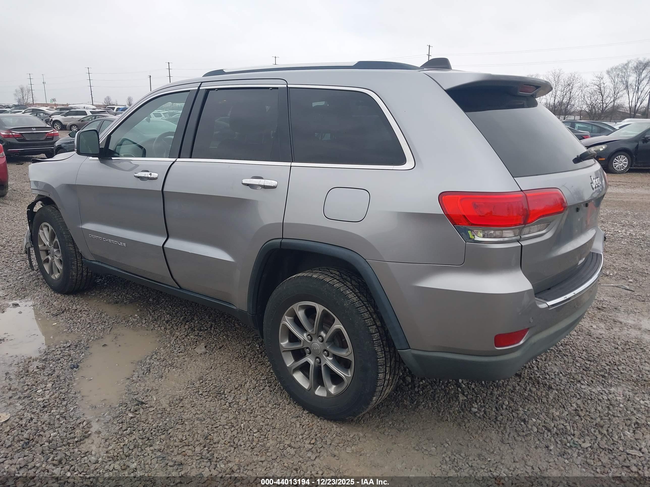 JEEP GRAND image 3