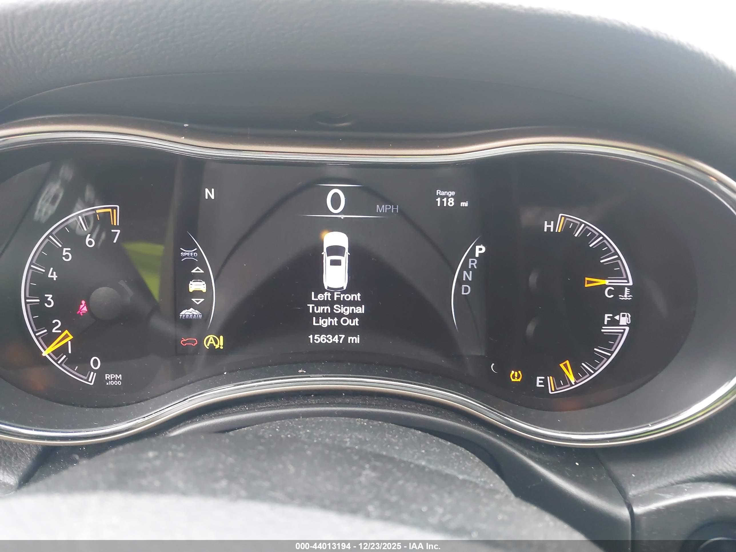 JEEP GRAND image 7