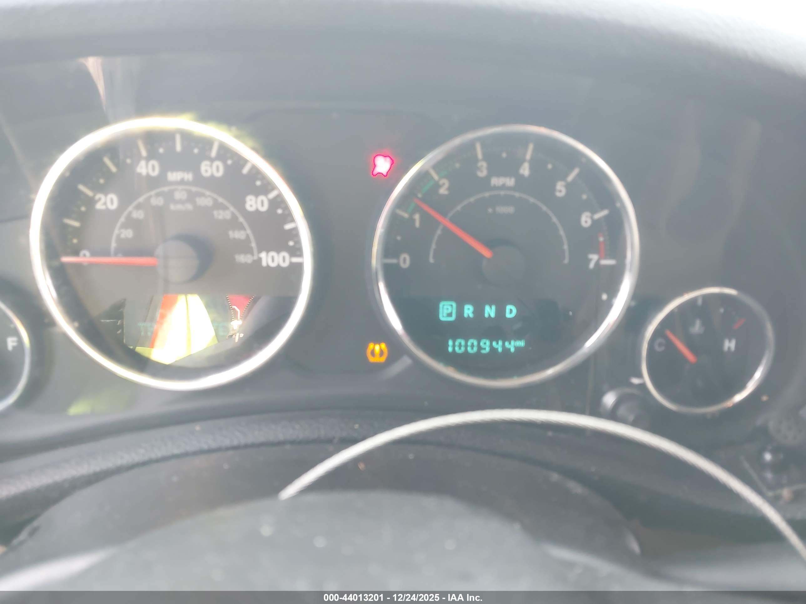 JEEP WRANGLER image 7