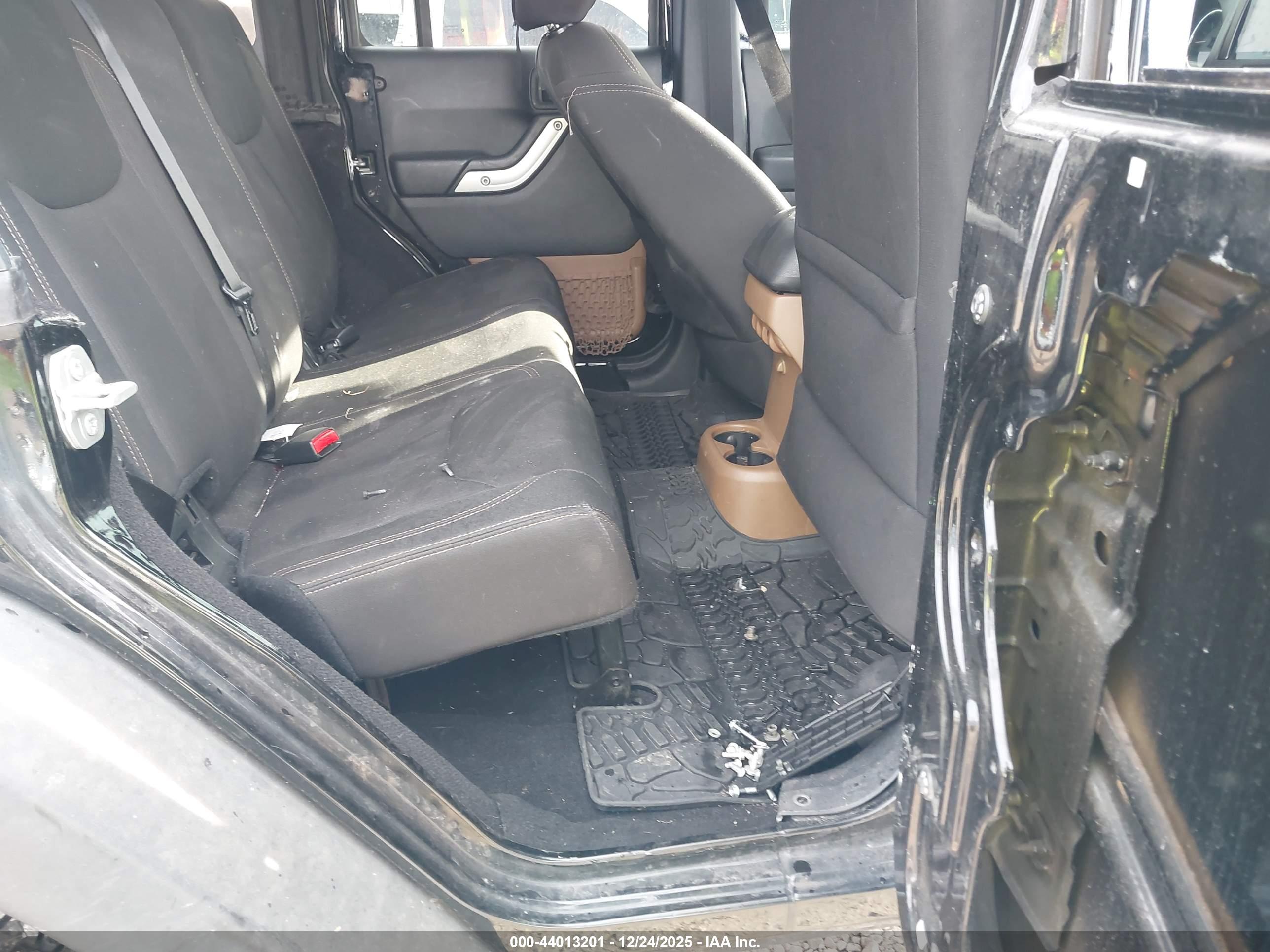 JEEP WRANGLER image 8