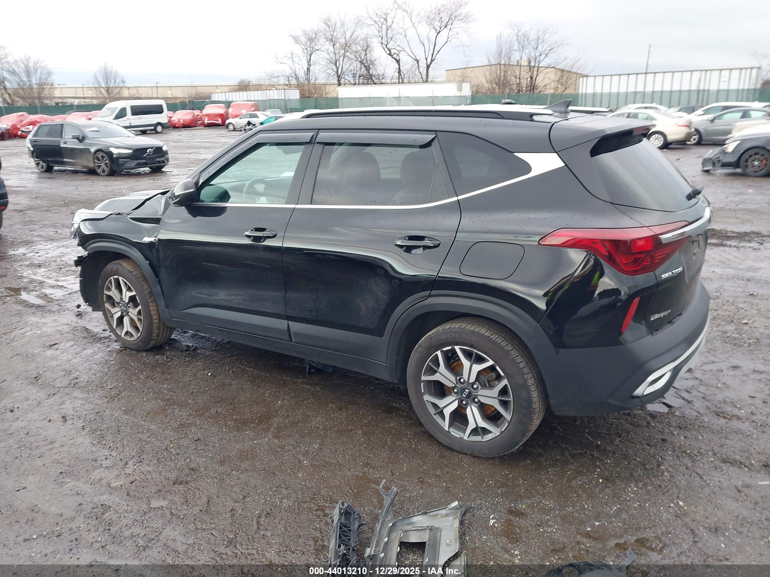 KIA SELTOS image 3