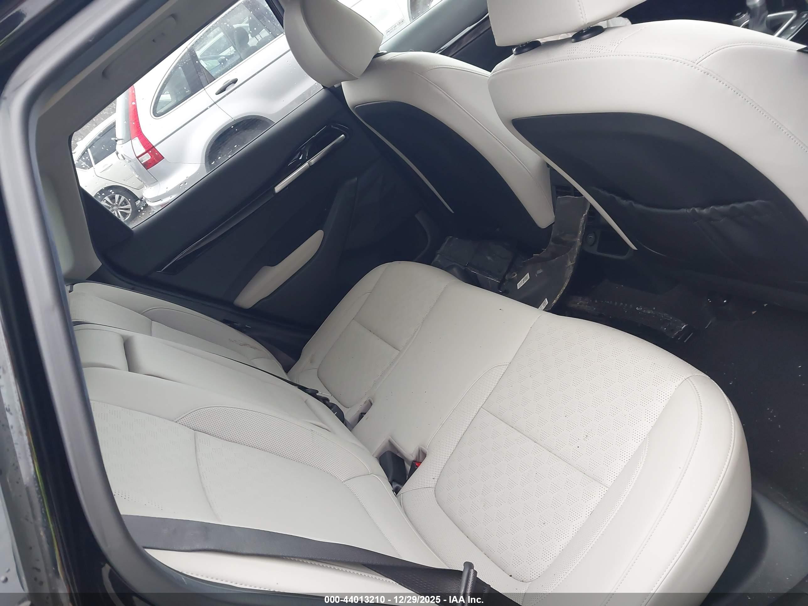 KIA SELTOS image 8