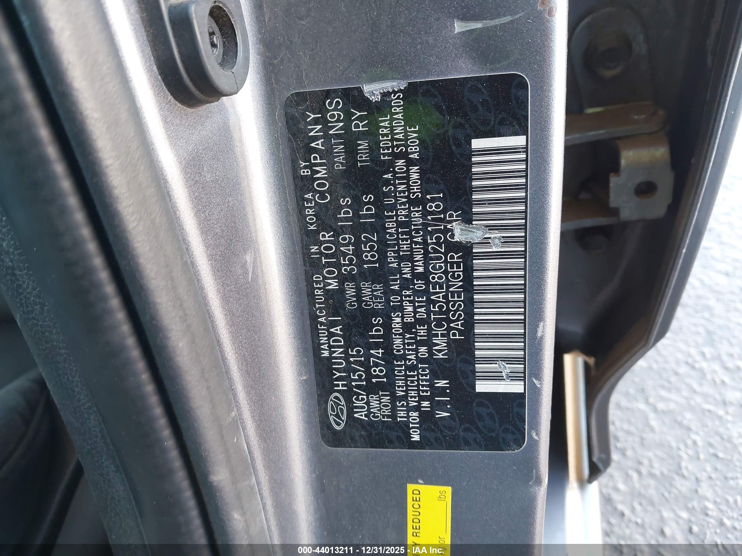 HYUNDAI ACCENT image 9