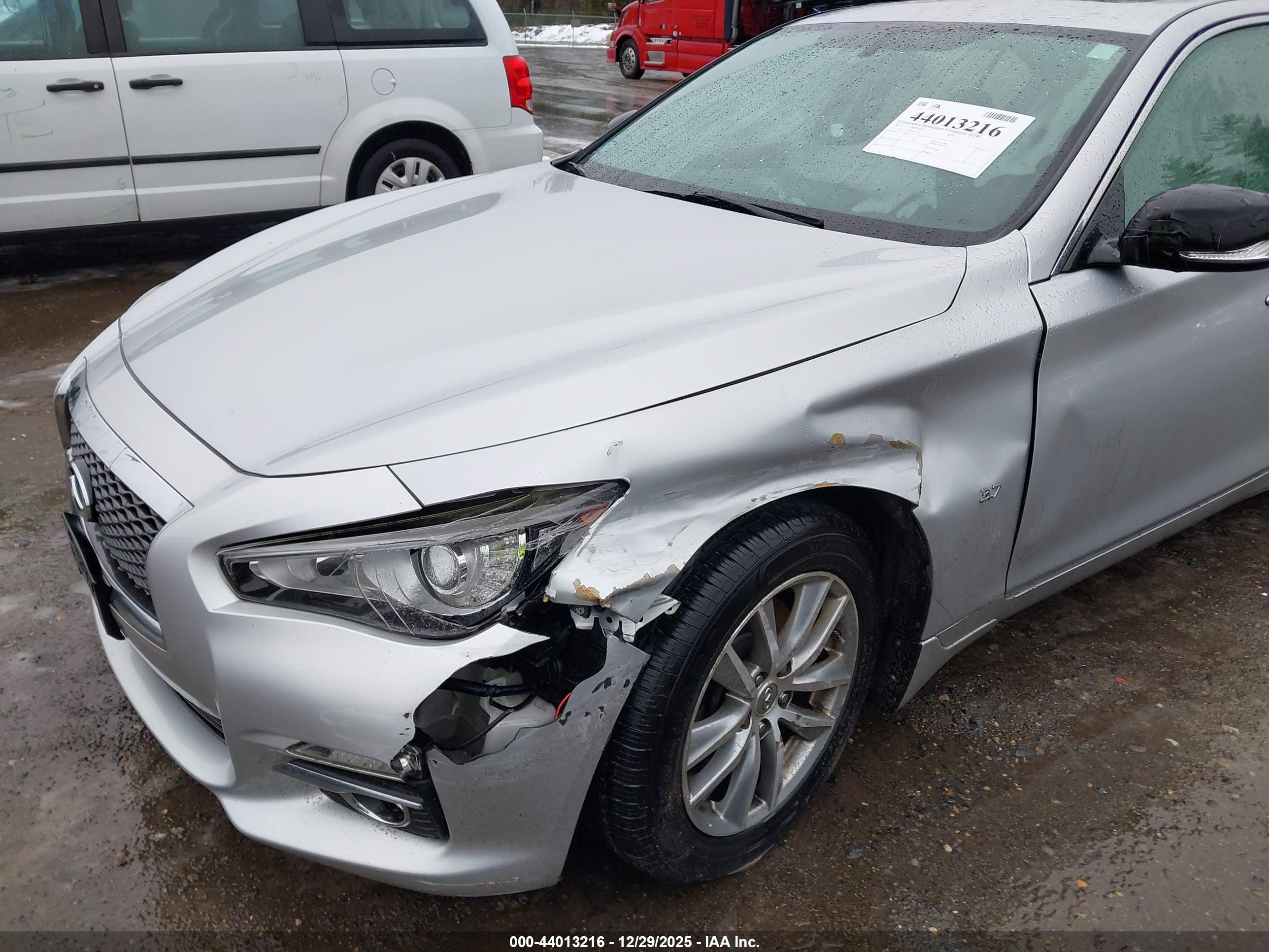 INFINITI Q50 image 6