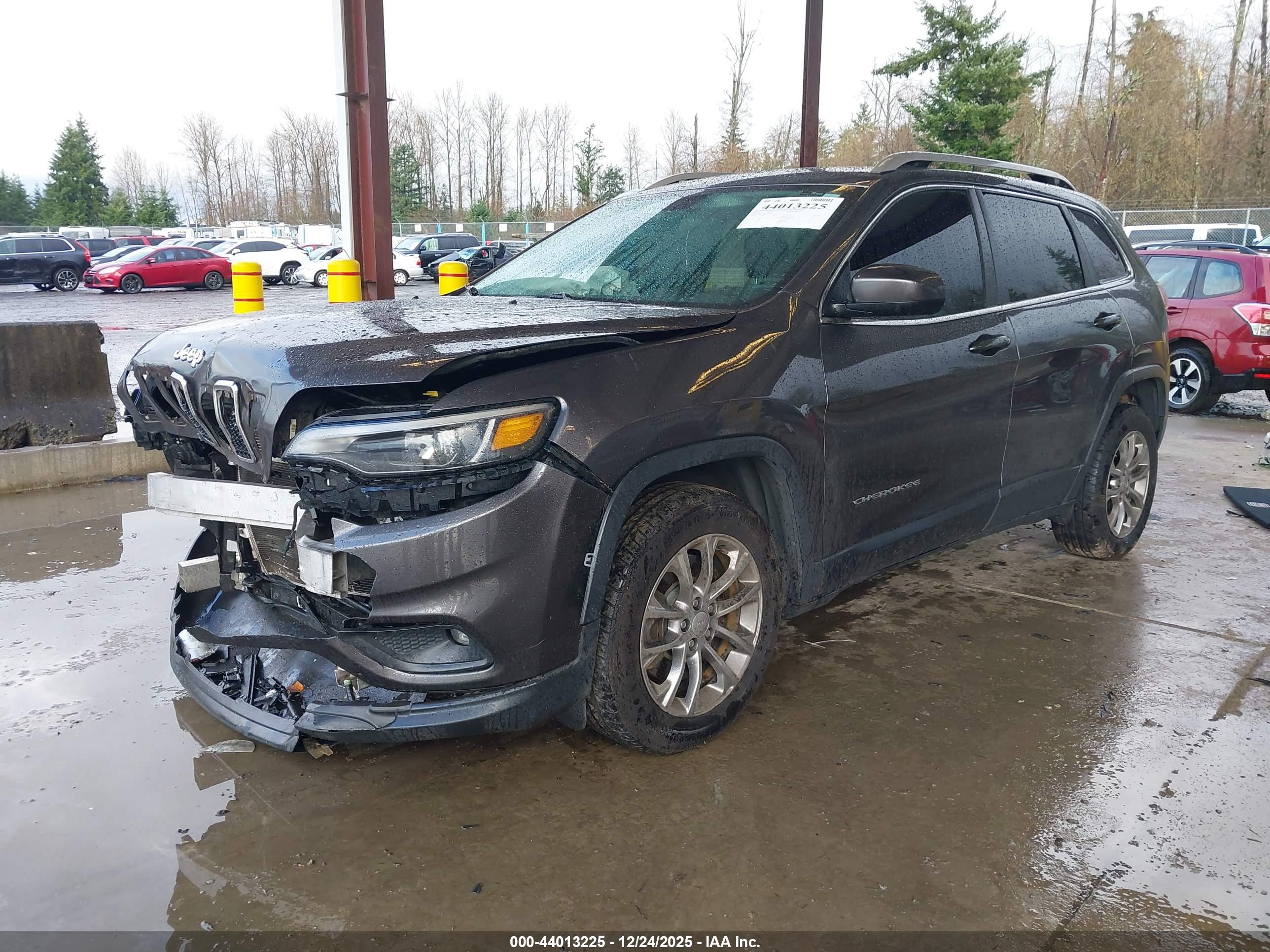 JEEP CHEROKEE image 2