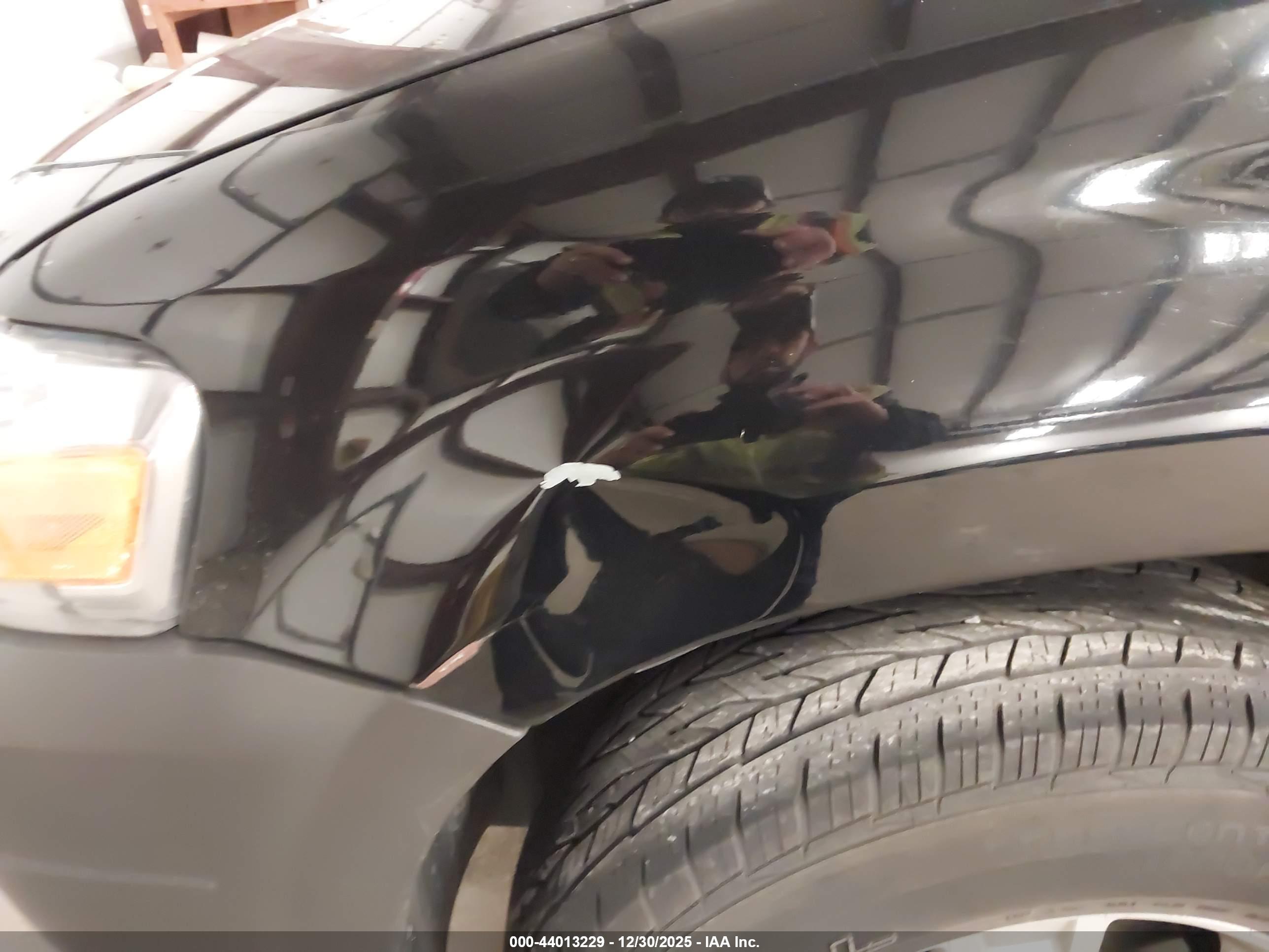 FORD ESCAPE image 6