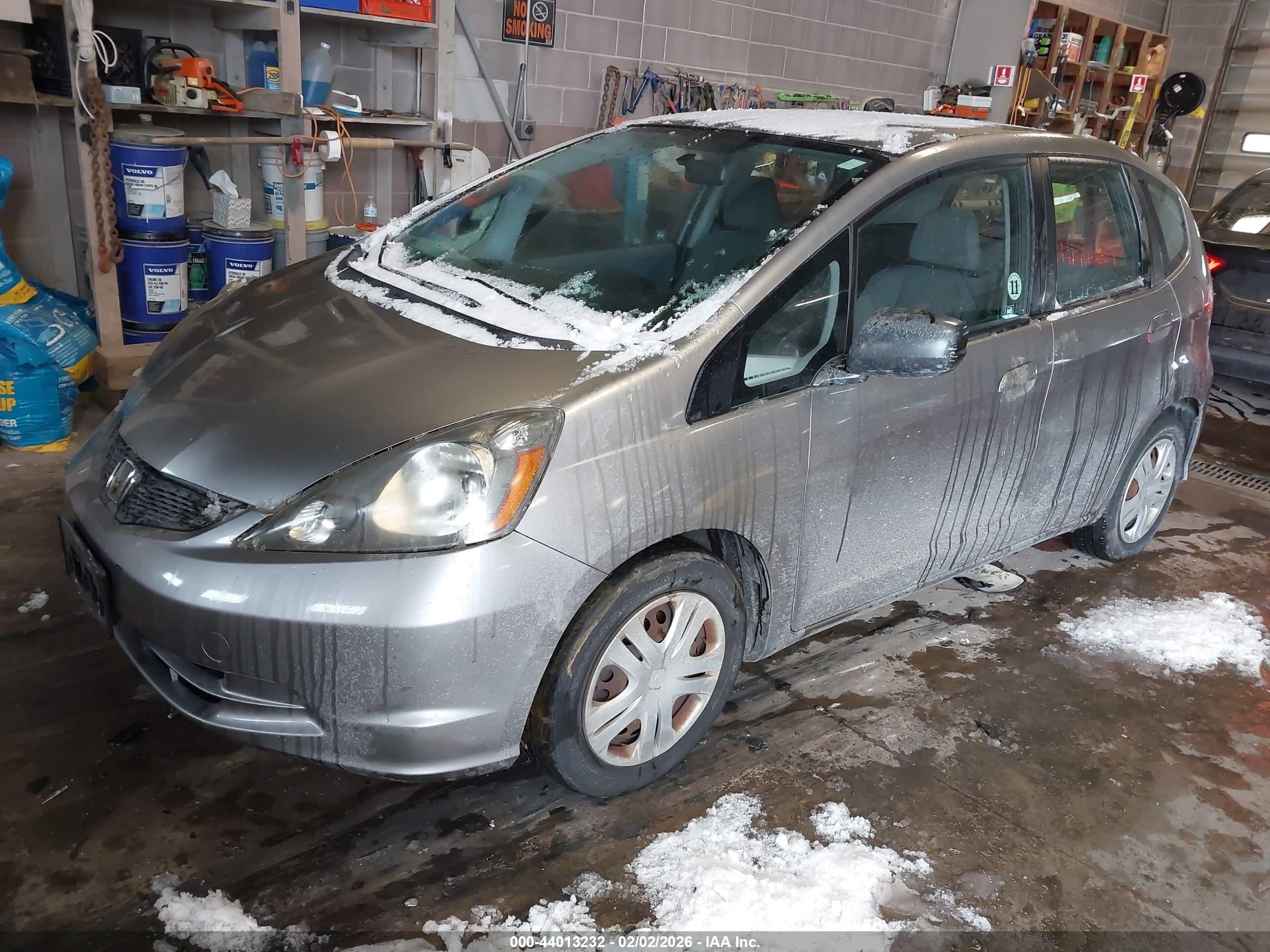 HONDA FIT image 2