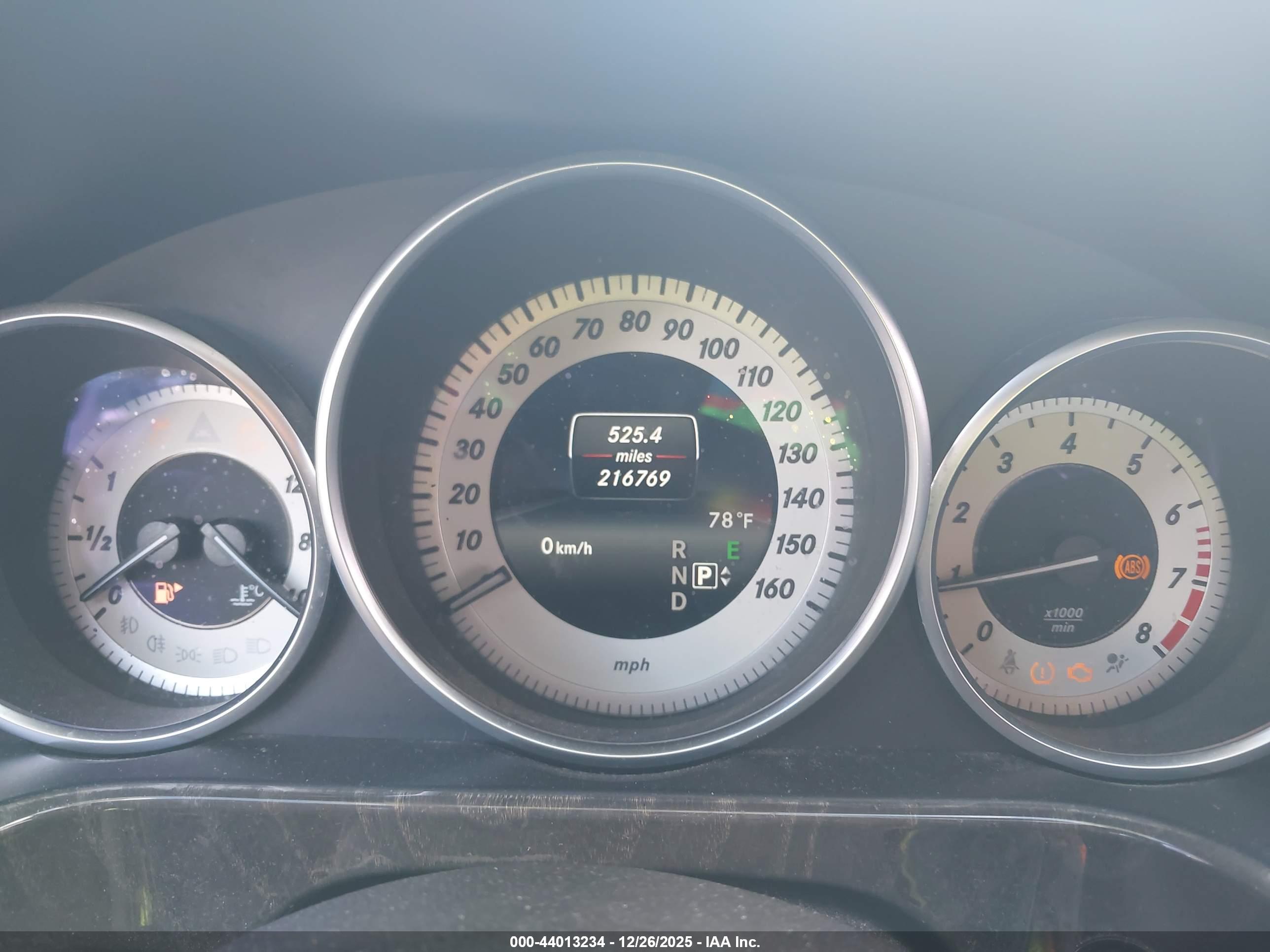 MERCEDES-BENZ E image 7
