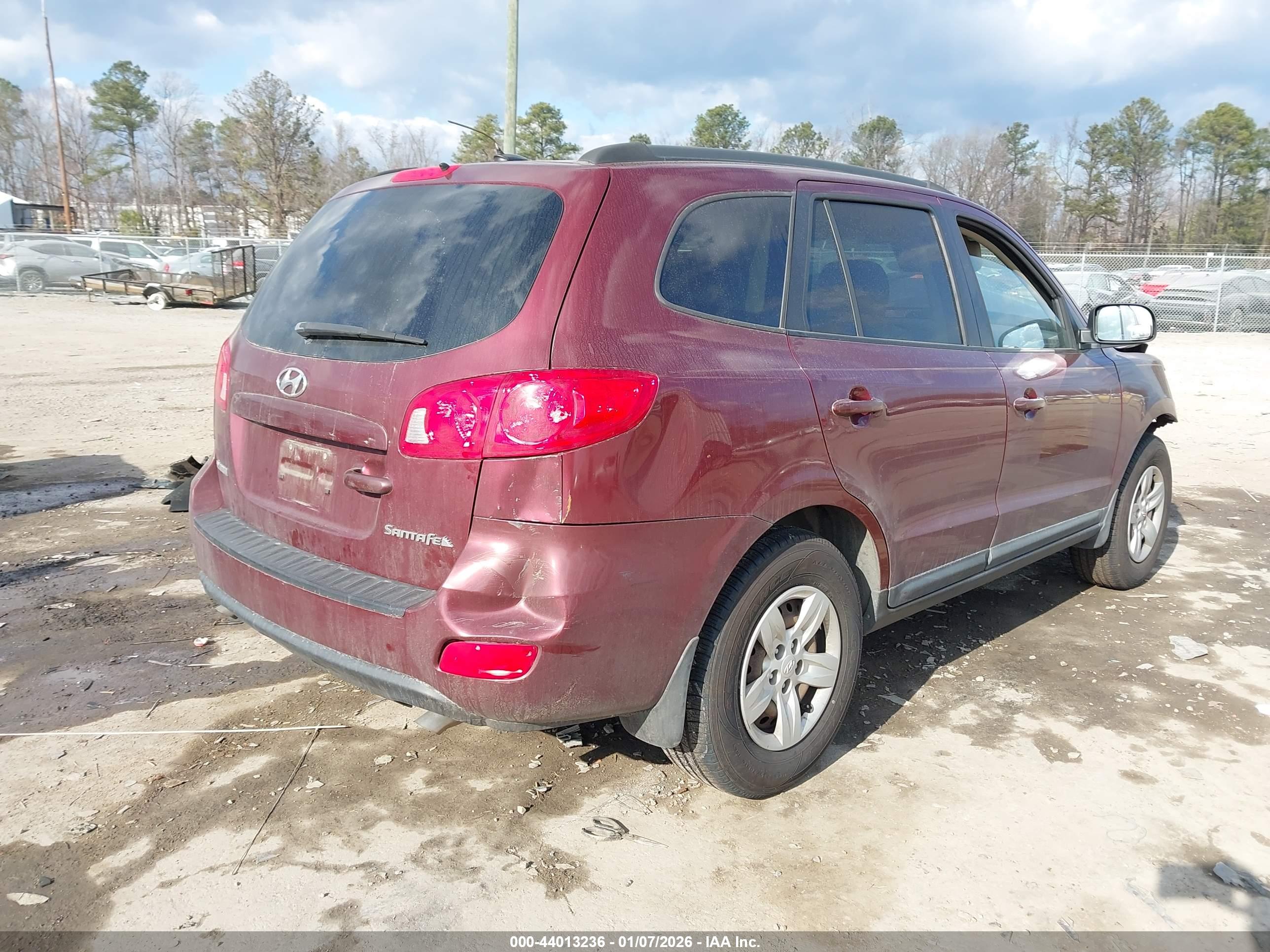 HYUNDAI SANTA image 4