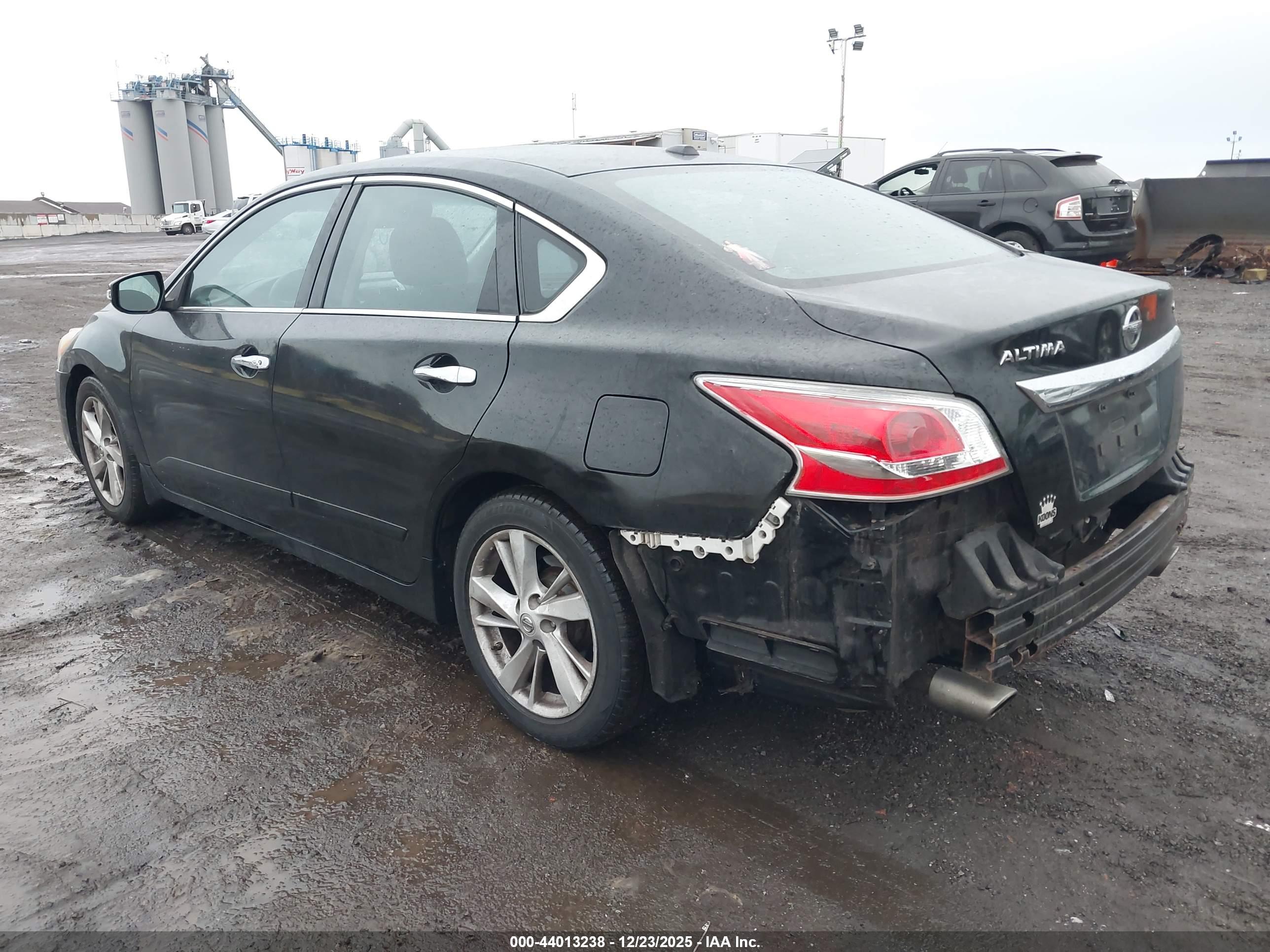 NISSAN ALTIMA image 3