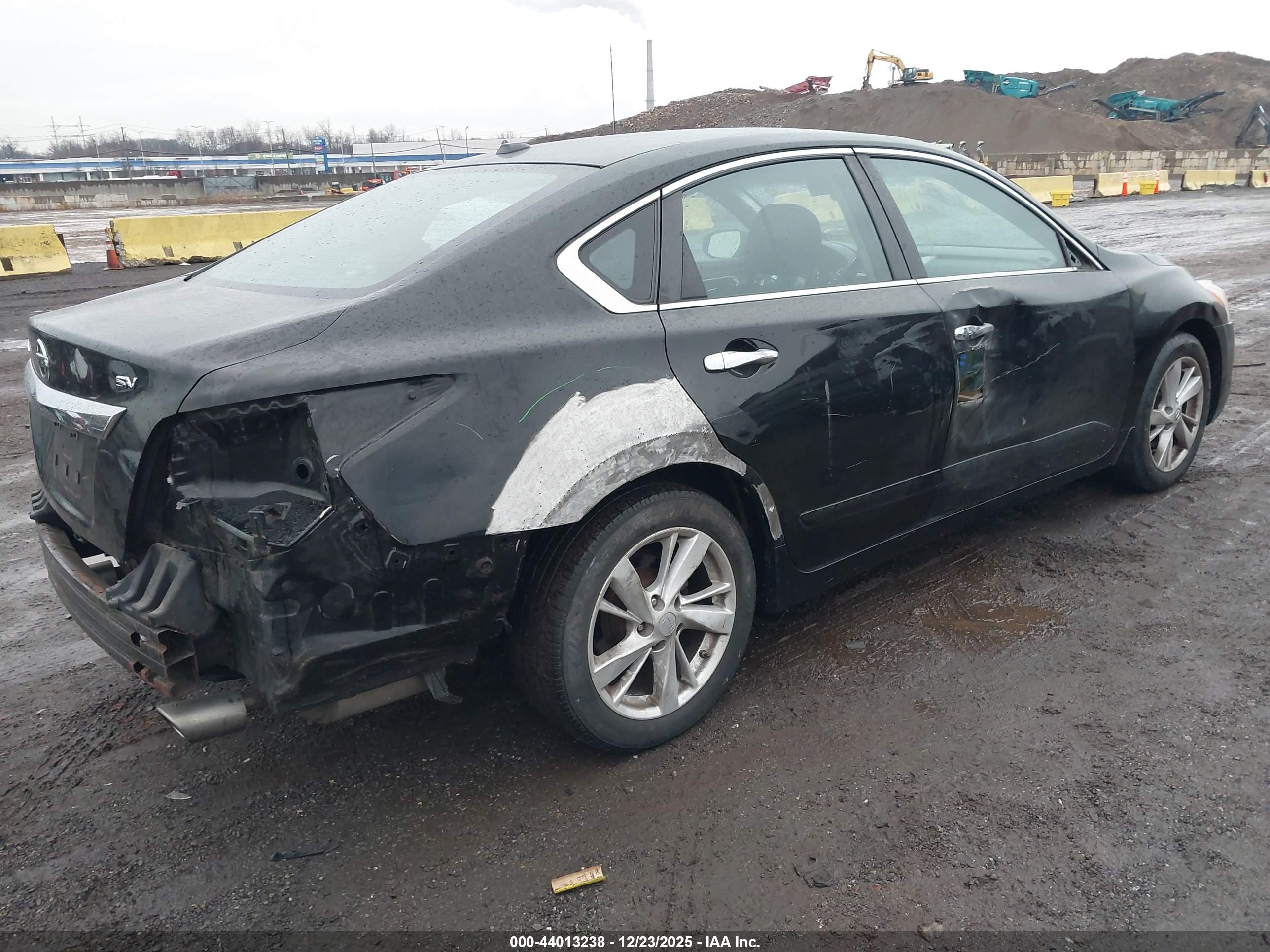 NISSAN ALTIMA image 4