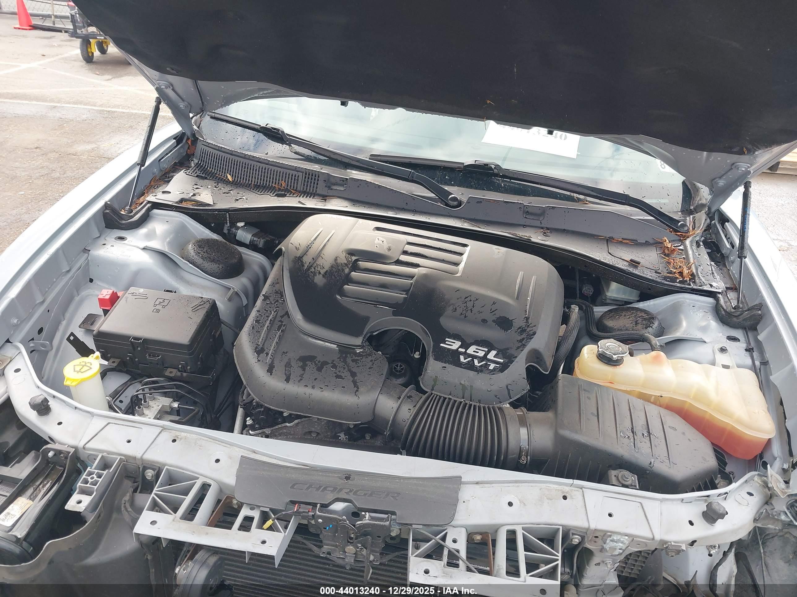DODGE CHARGER image 10