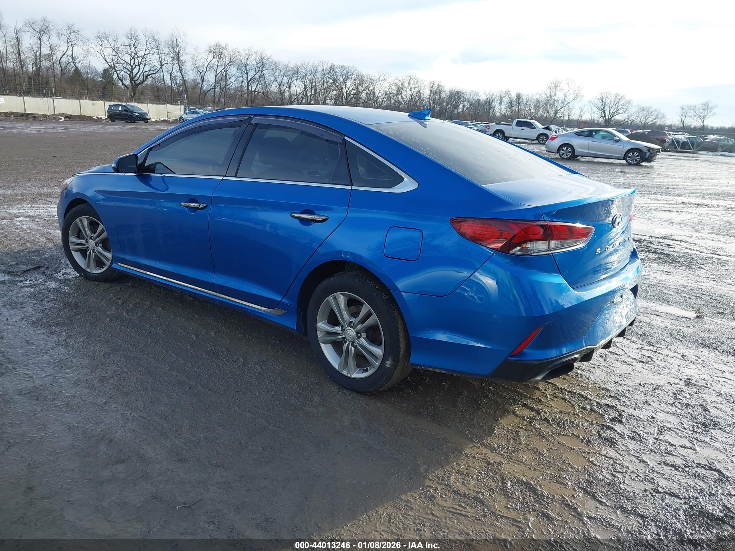 HYUNDAI SONATA image 3
