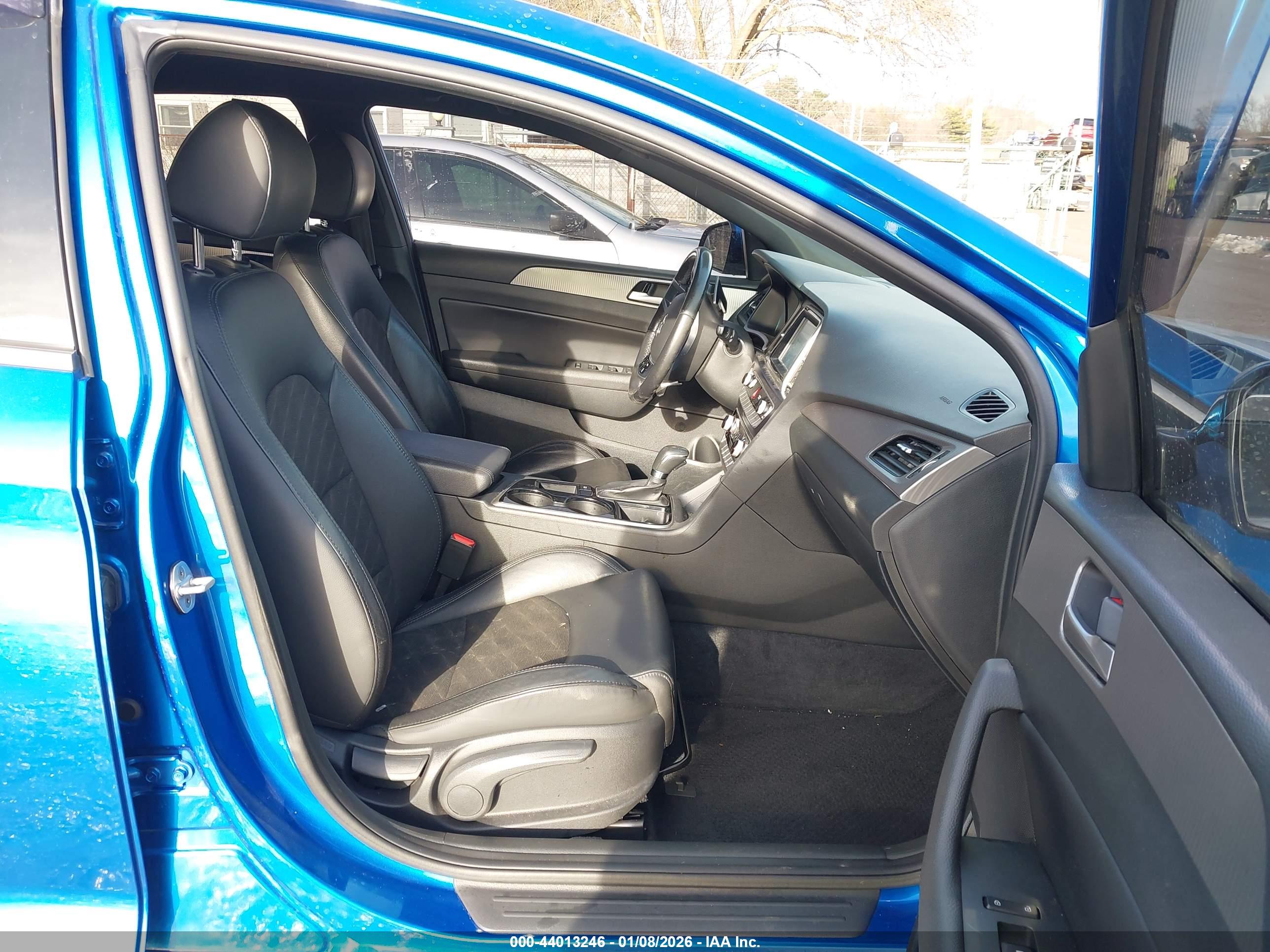 HYUNDAI SONATA image 5
