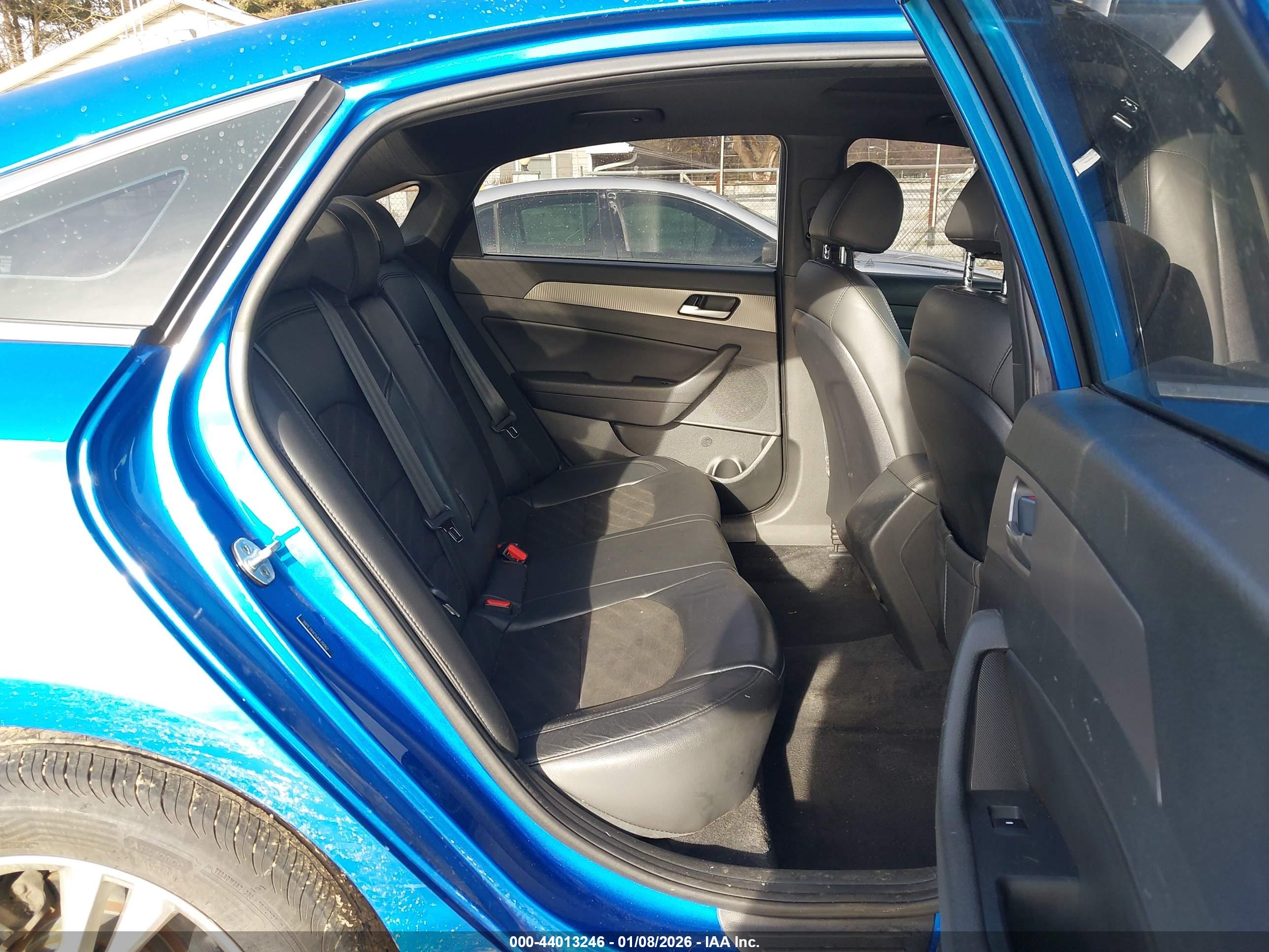 HYUNDAI SONATA image 8