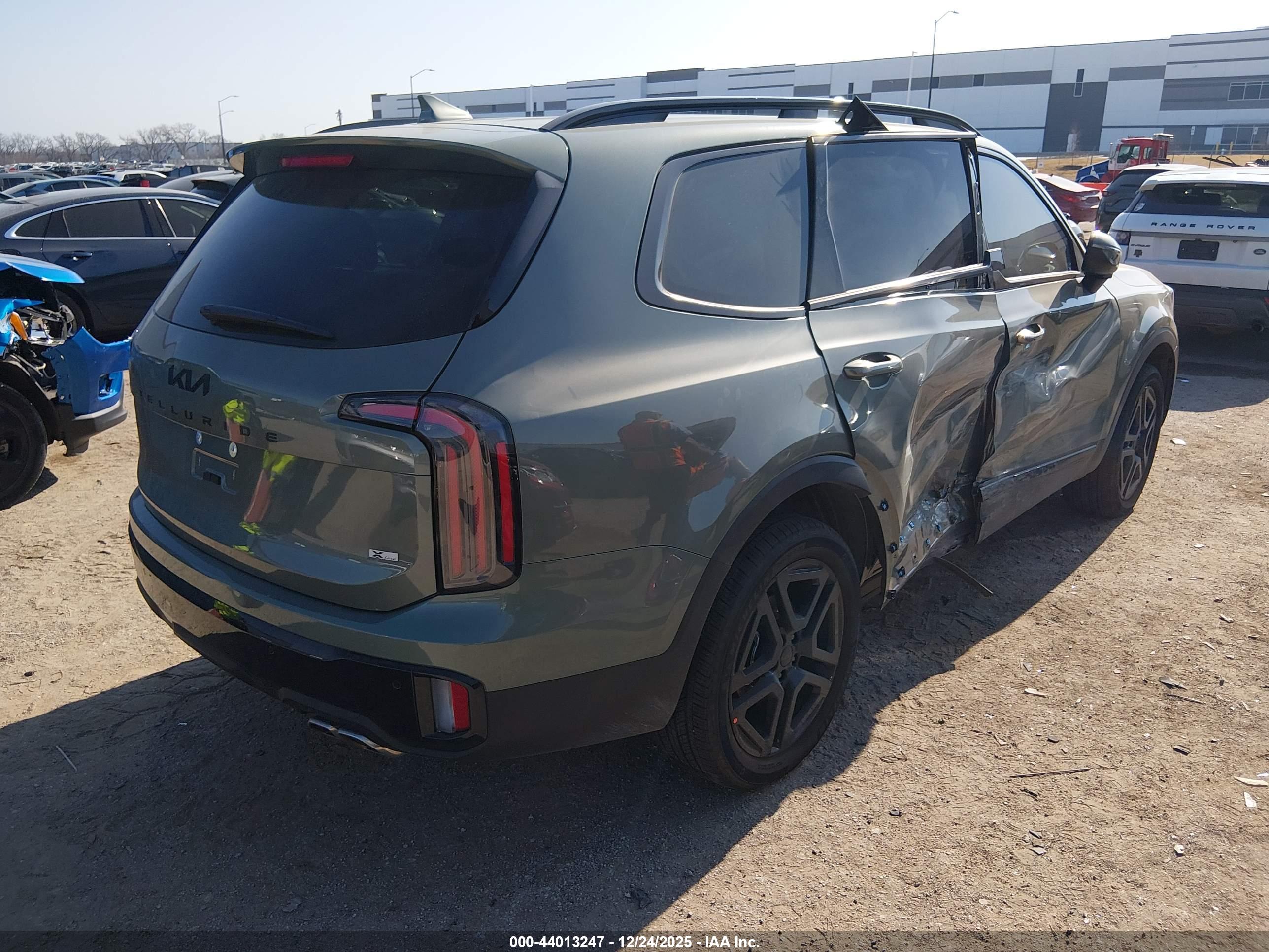 KIA TELLURIDE image 4