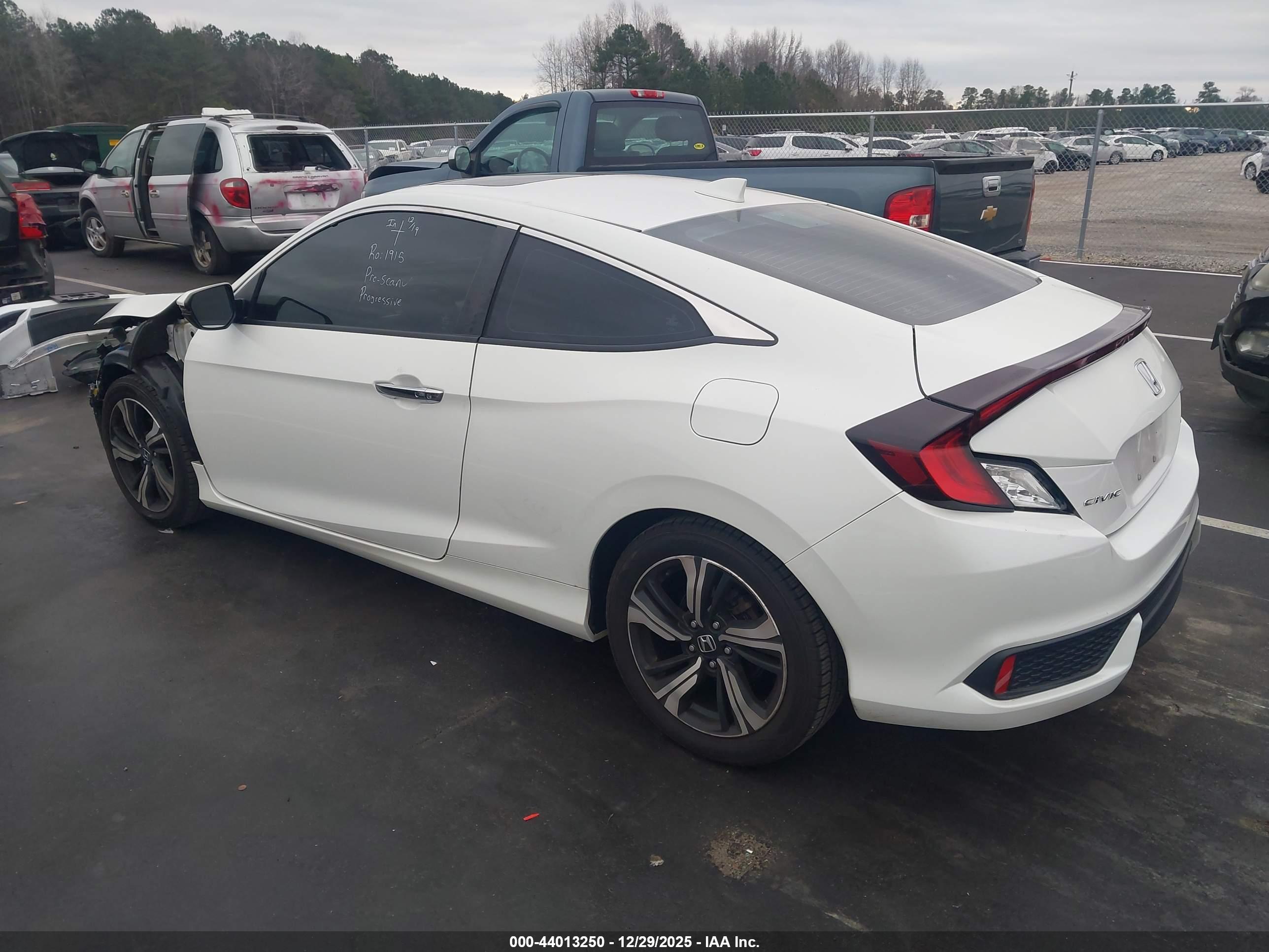 HONDA CIVIC image 3