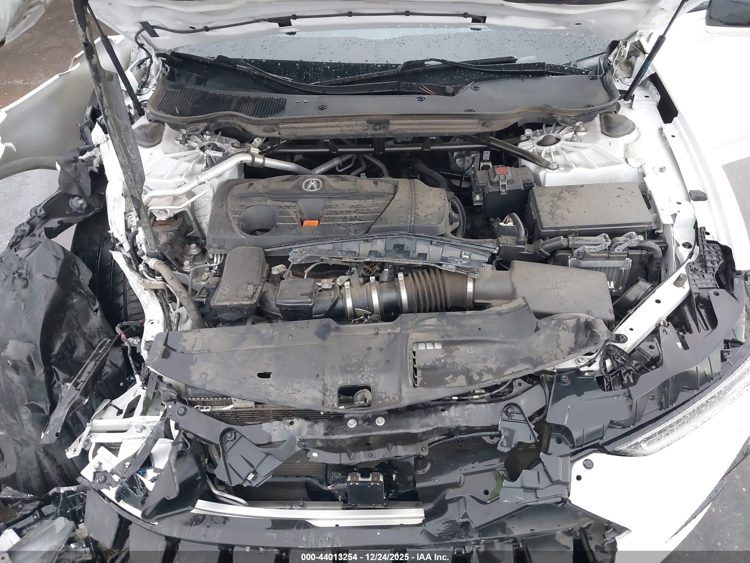 ACURA TLX image 10