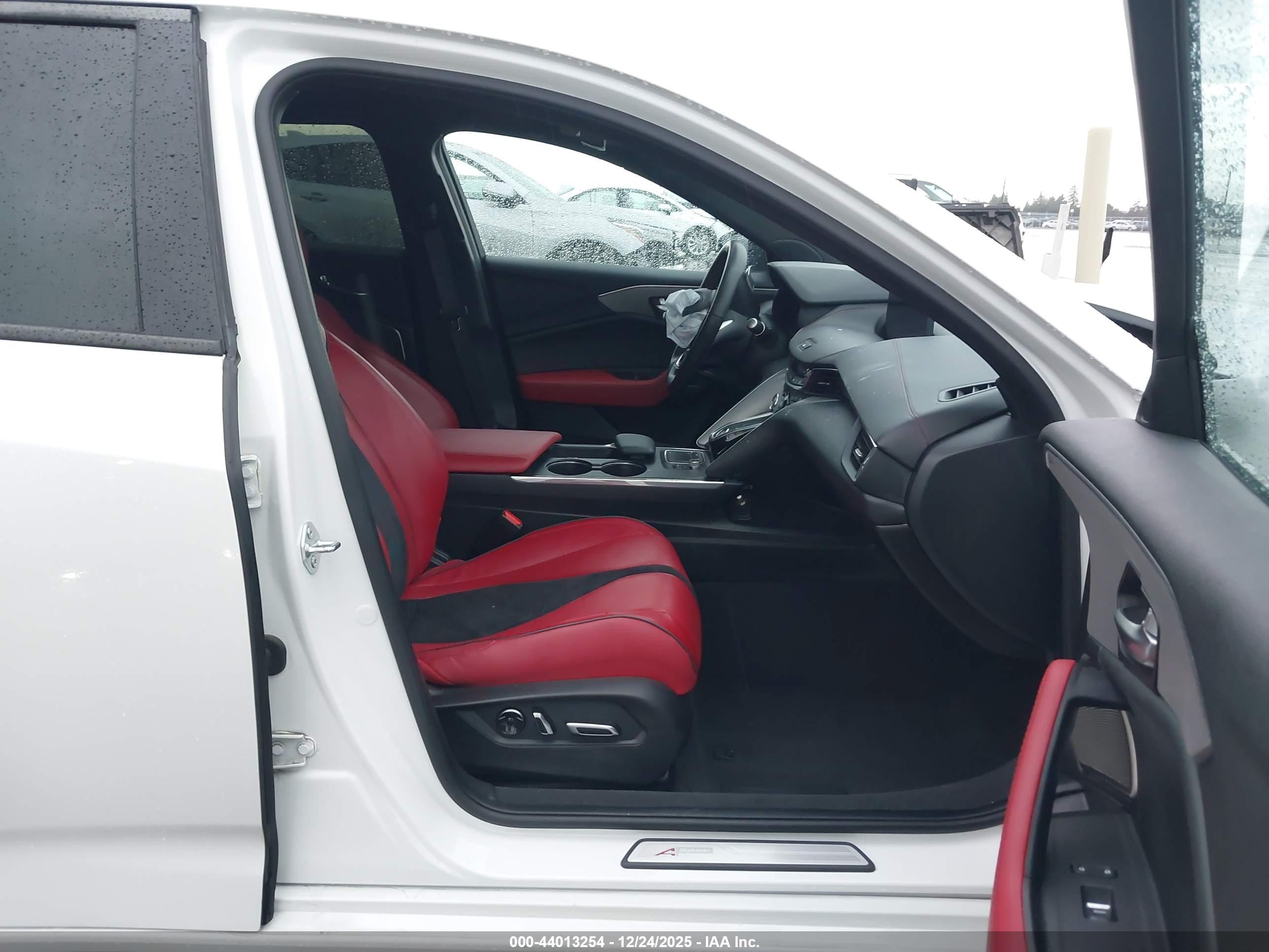 ACURA TLX image 5