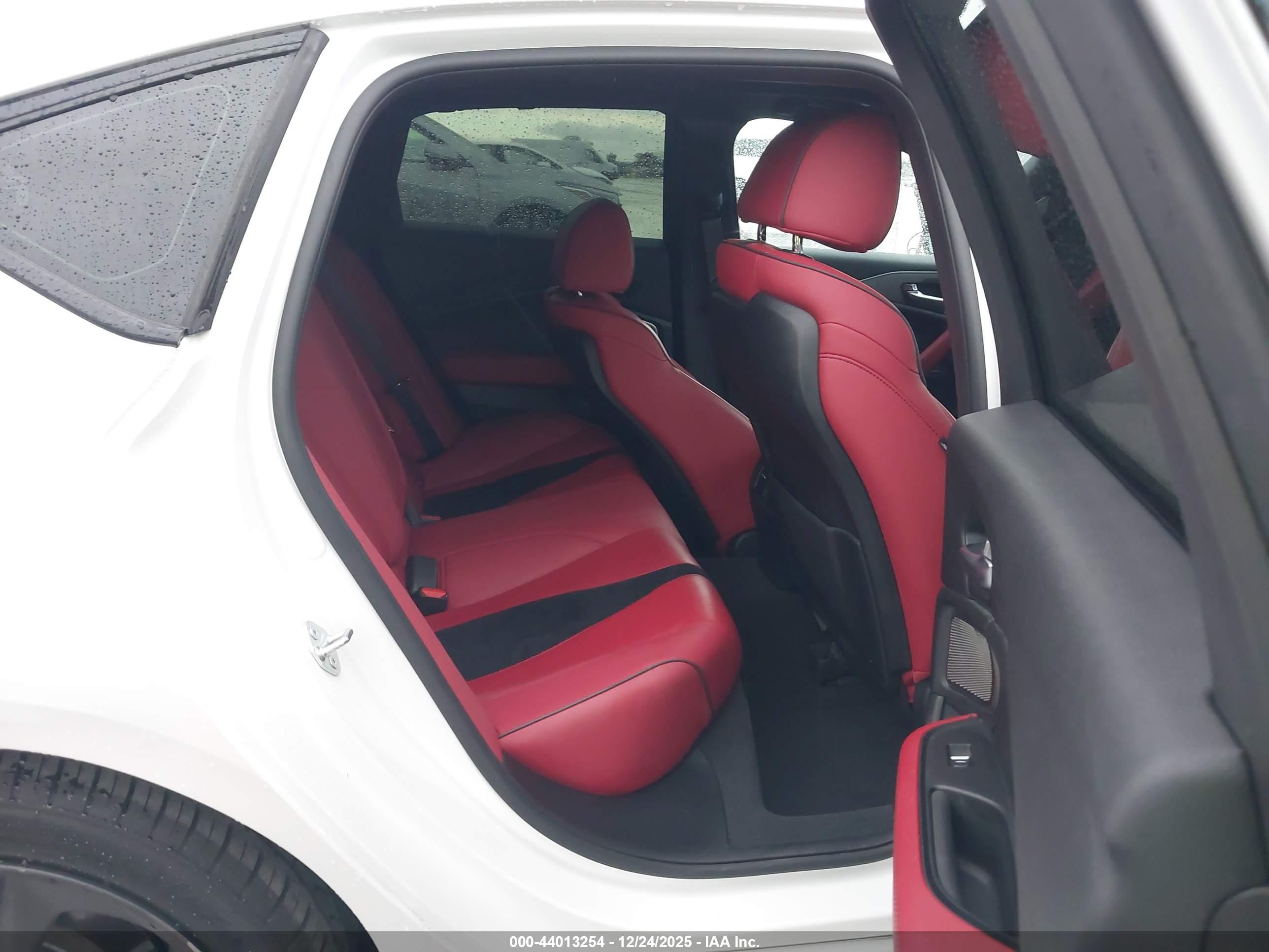 ACURA TLX image 8