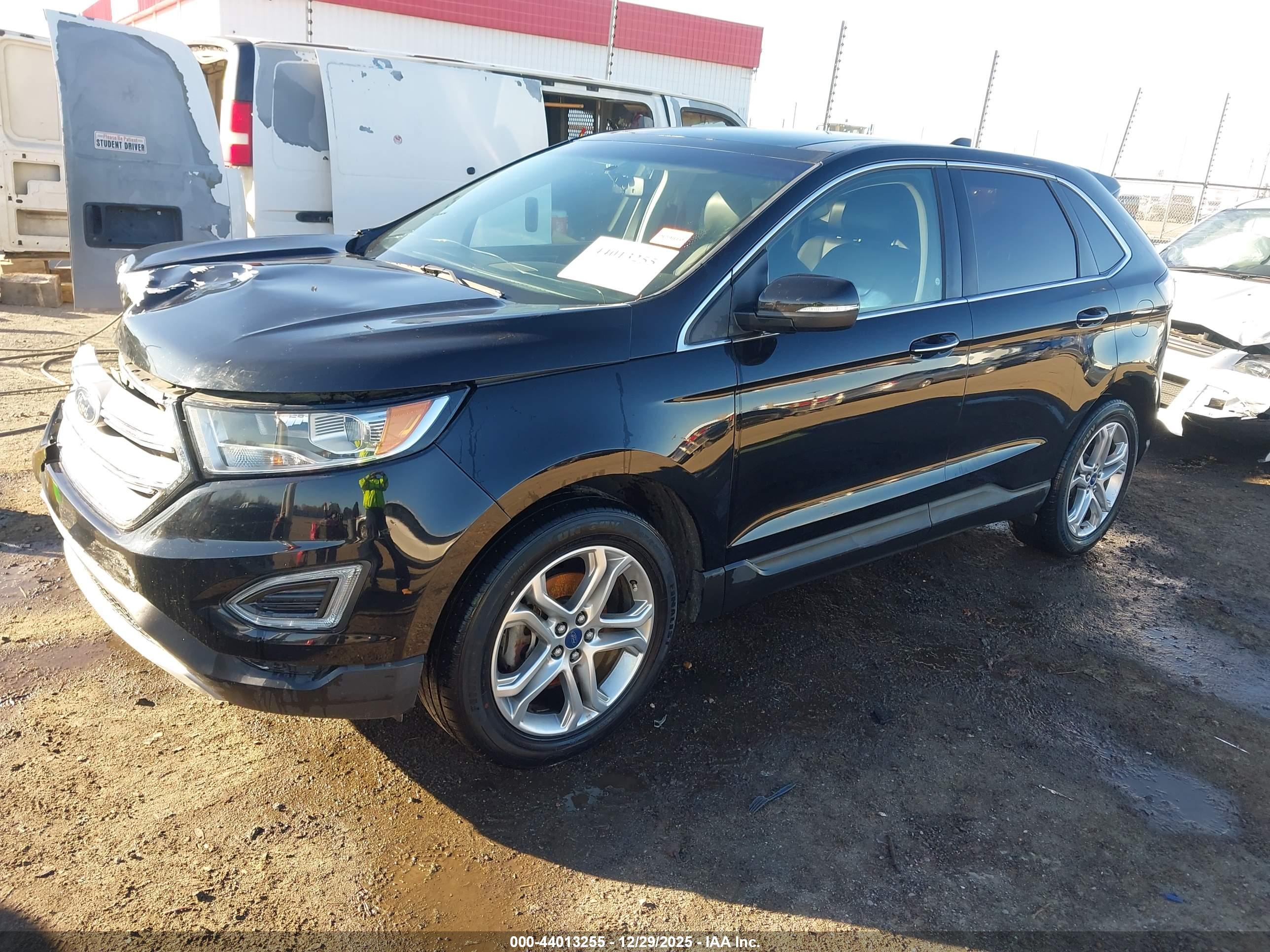 FORD EDGE image 2
