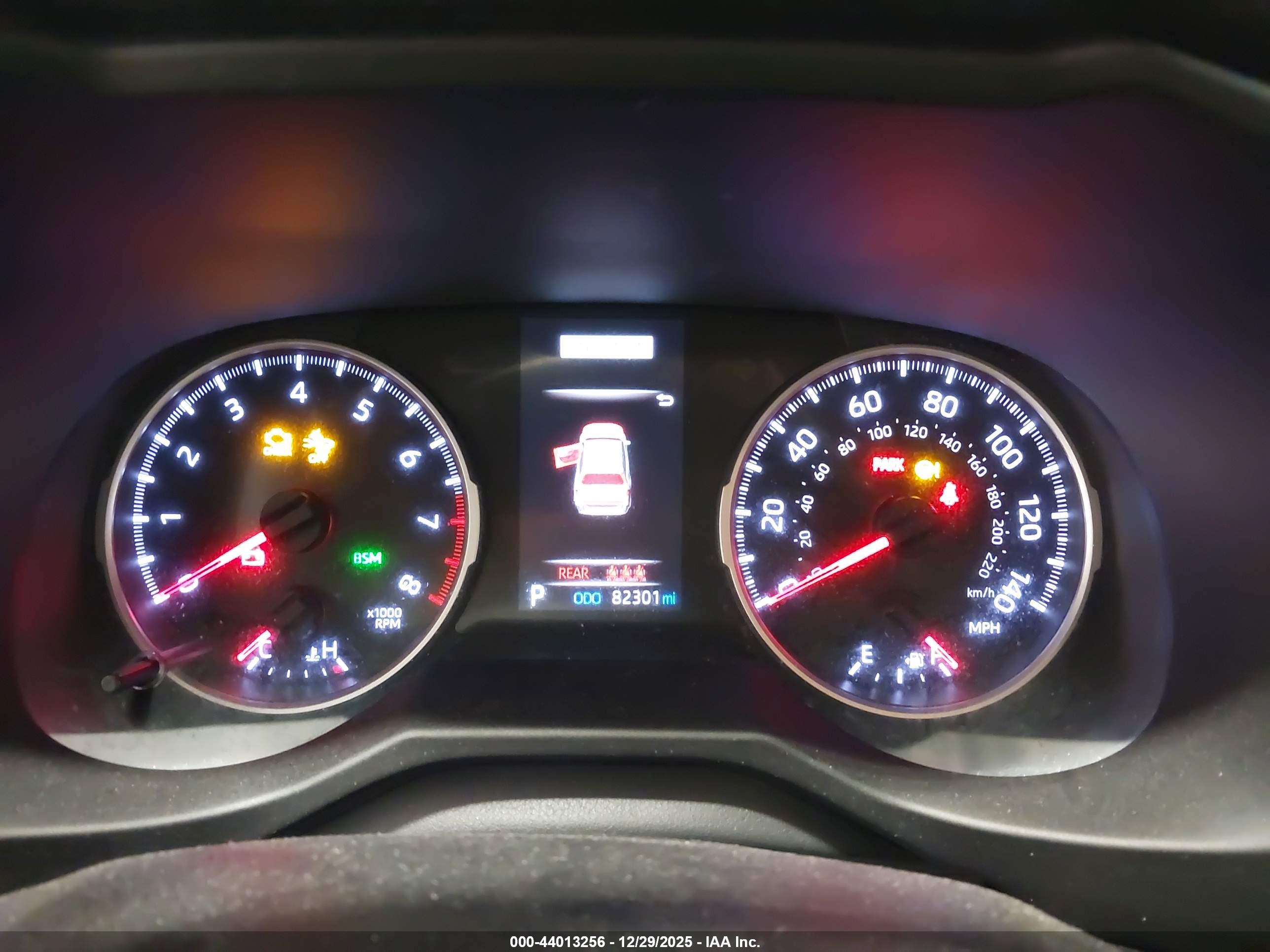TOYOTA RAV4 image 7