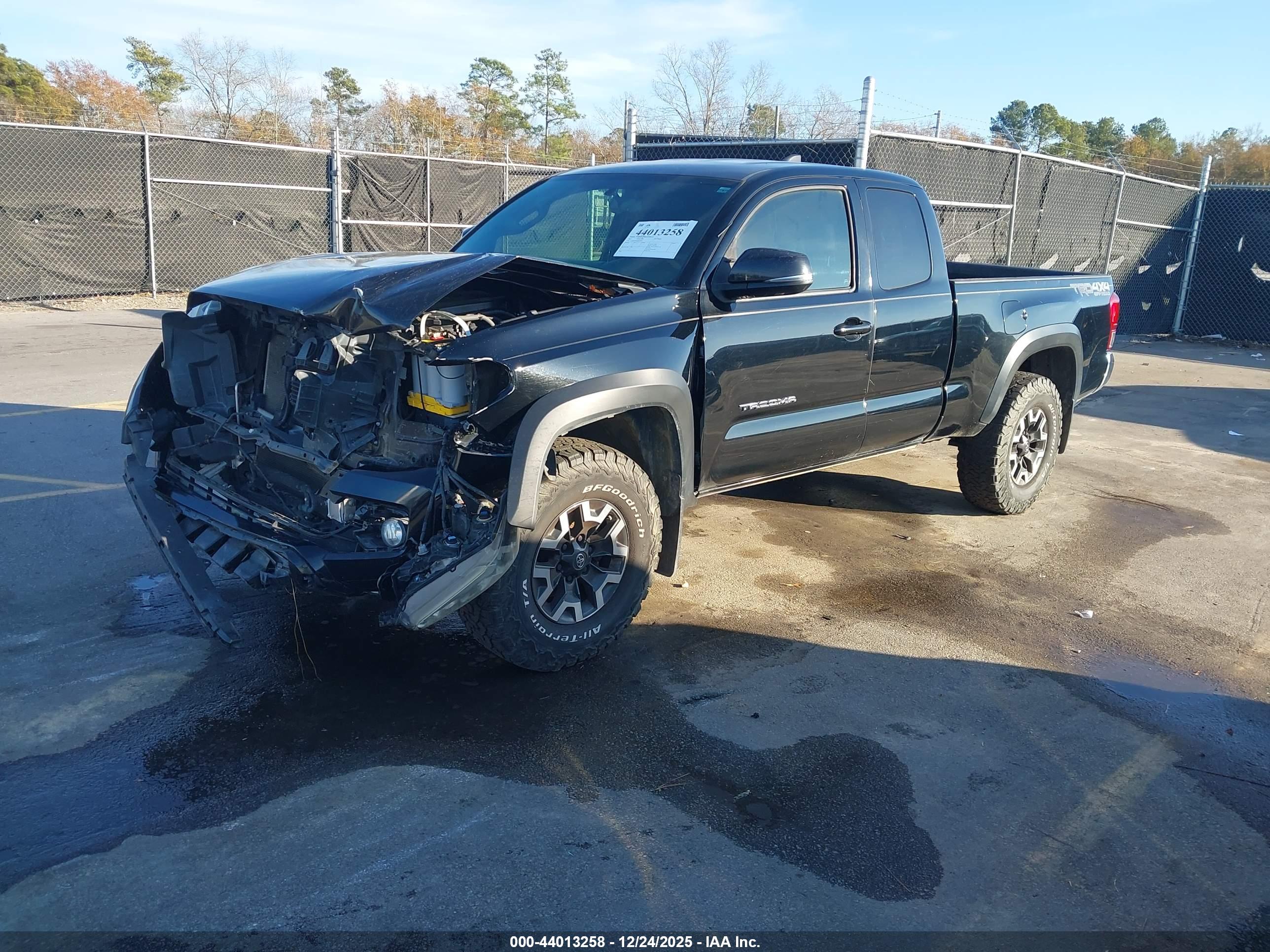 TOYOTA TACOMA image 2
