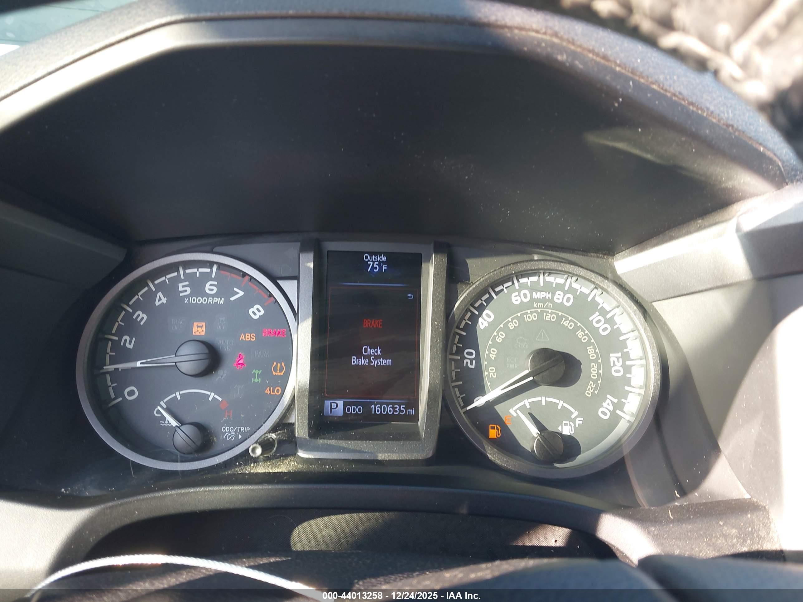 TOYOTA TACOMA image 7