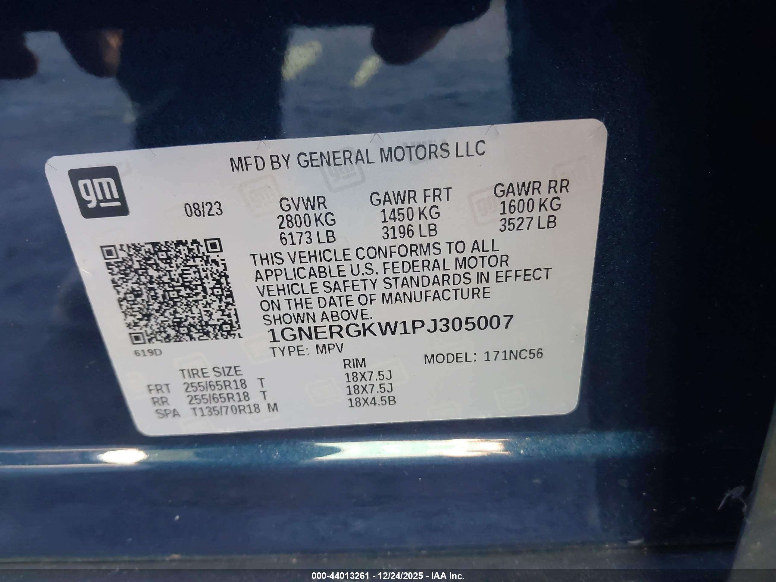 CHEVROLET TRAVERSE image 9