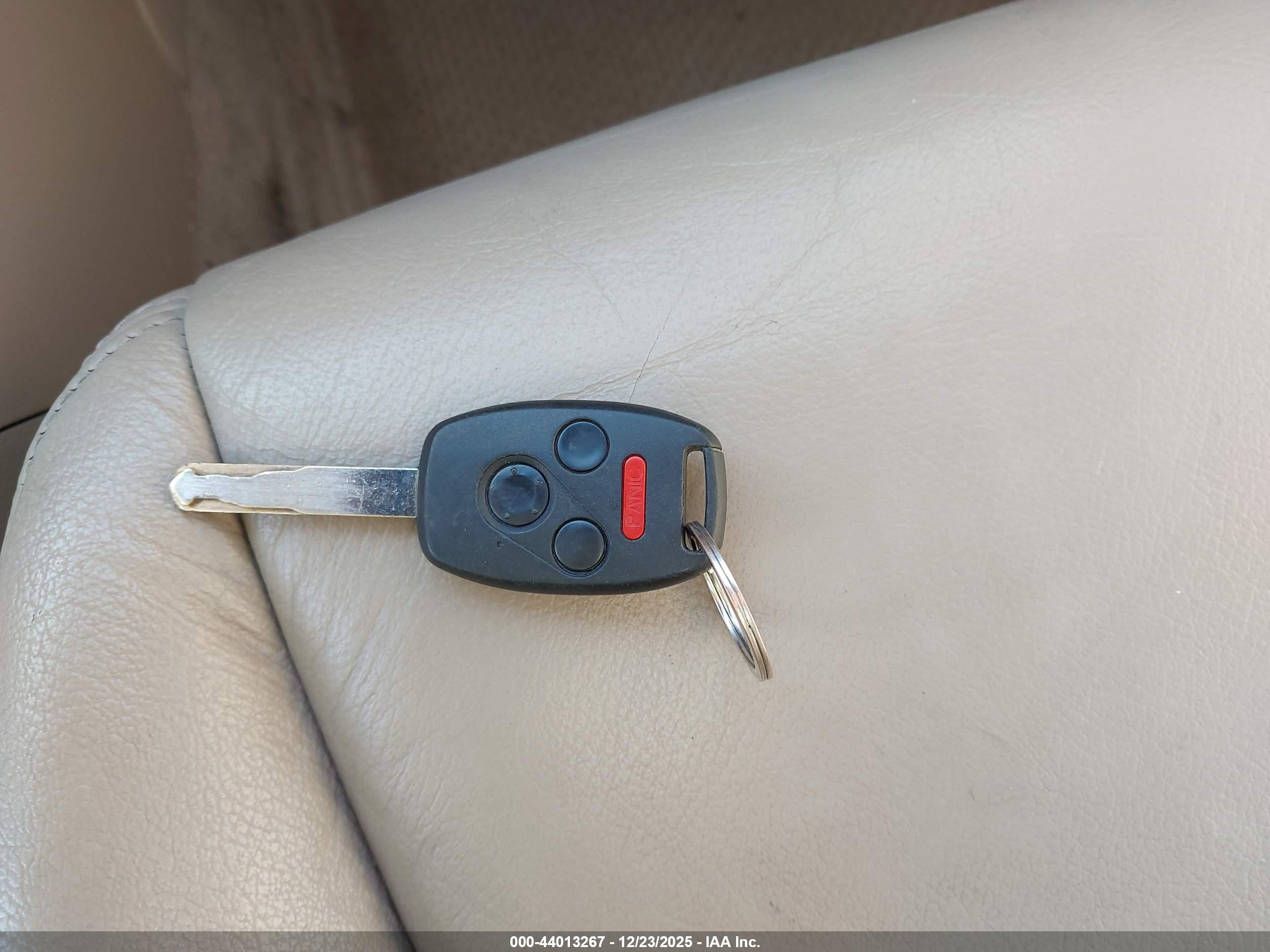 HONDA ACCORD image 11
