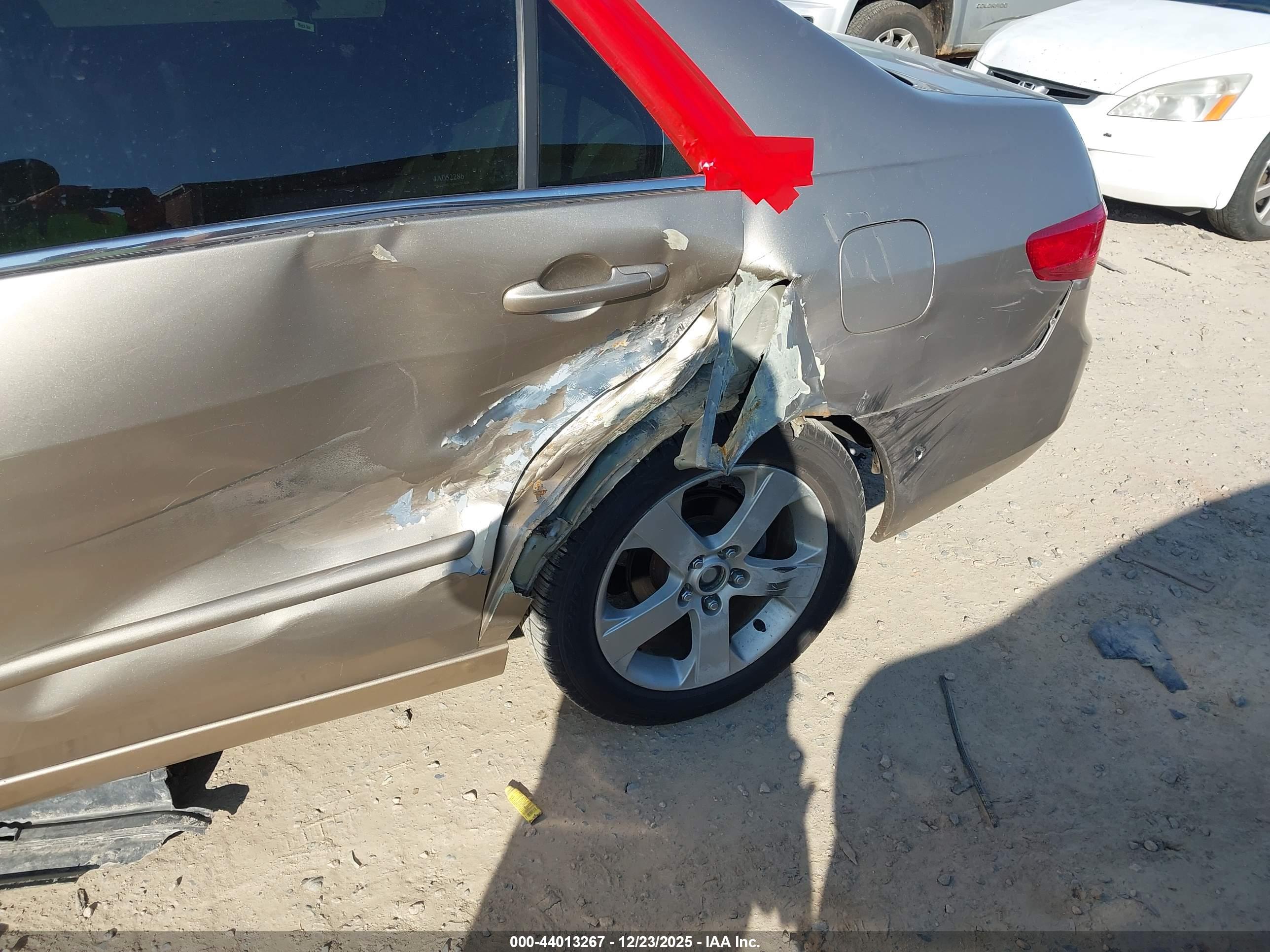HONDA ACCORD image 6