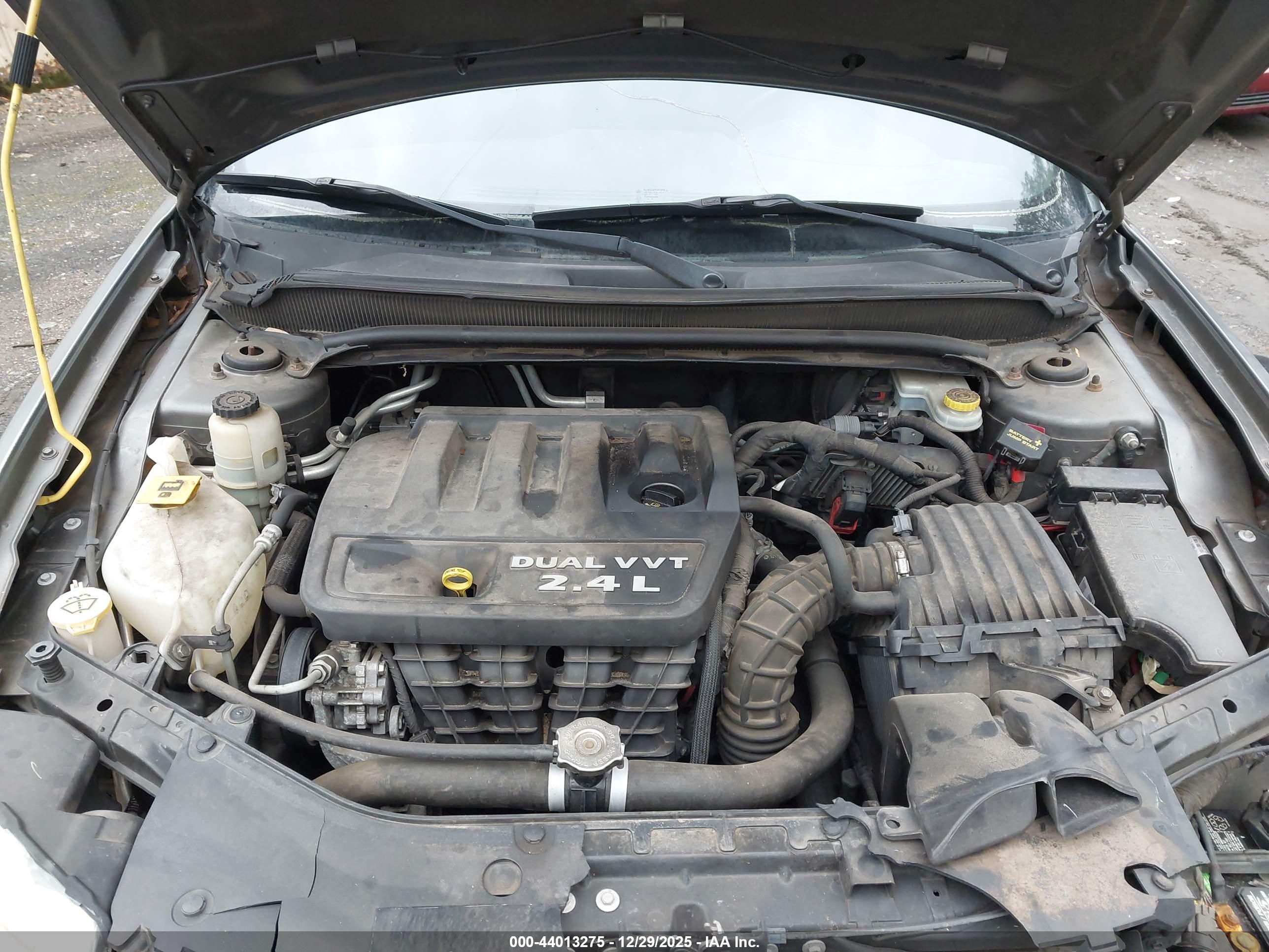 DODGE AVENGER image 10
