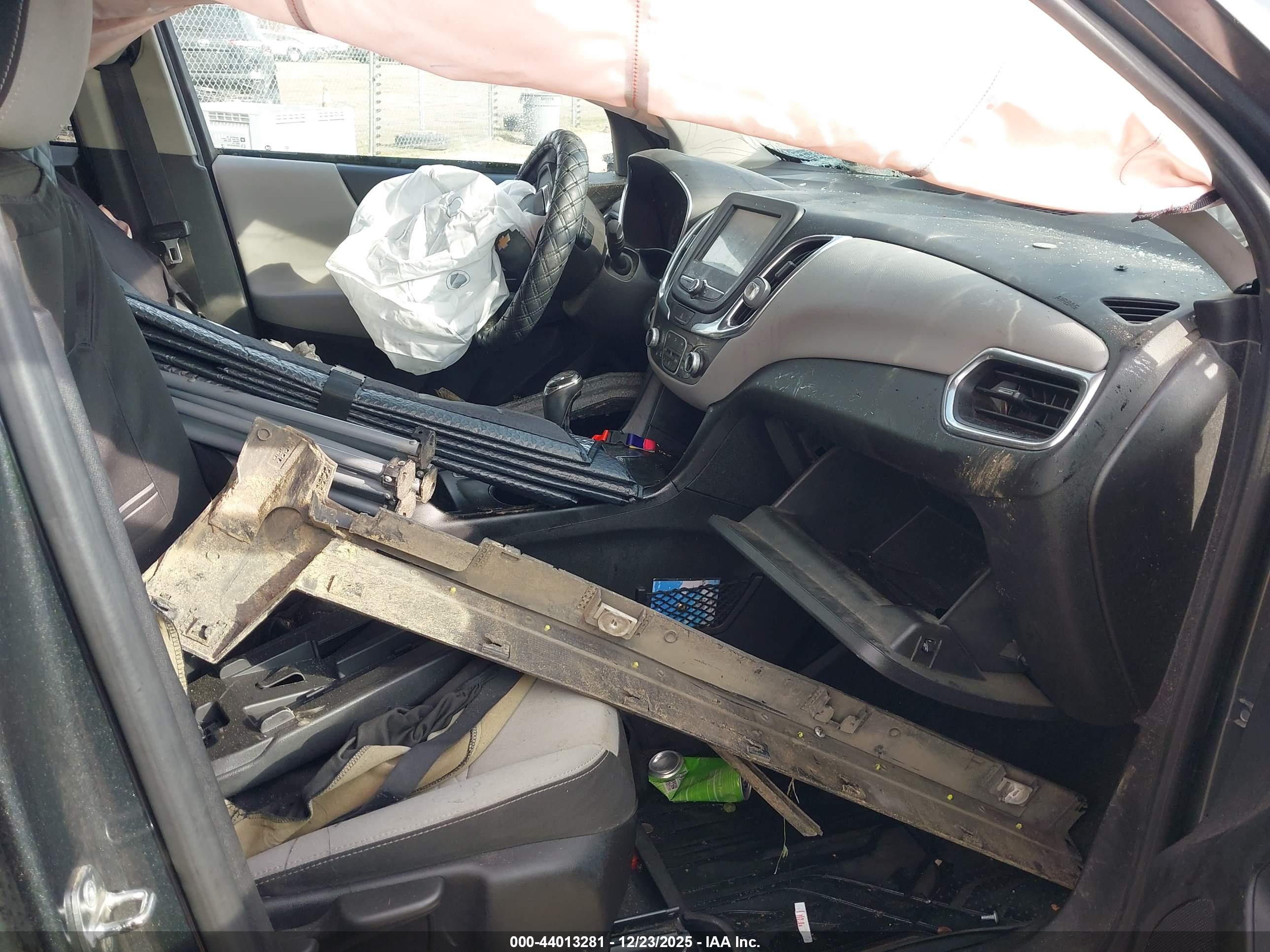 CHEVROLET EQUINOX image 5