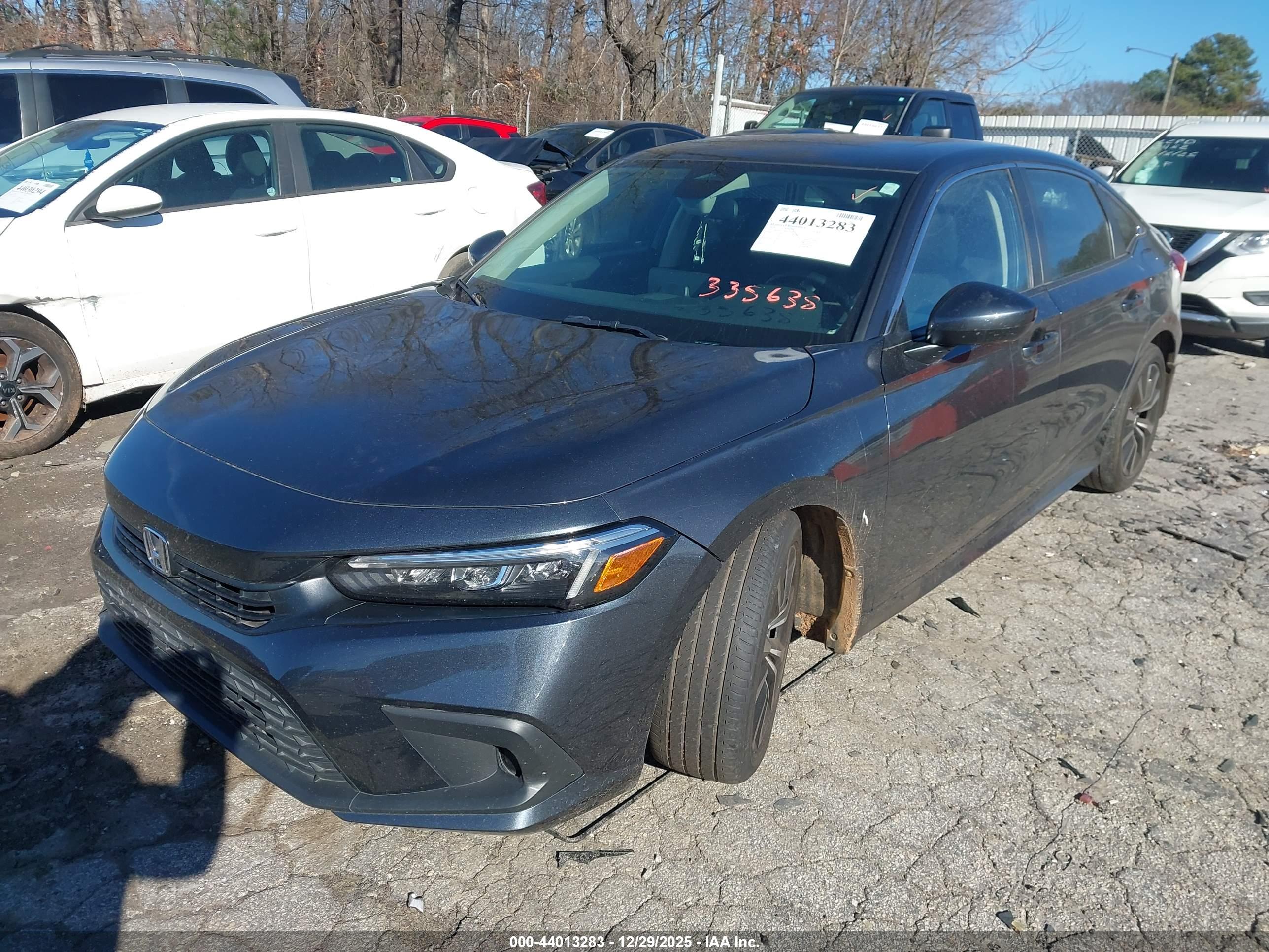 HONDA CIVIC image 2