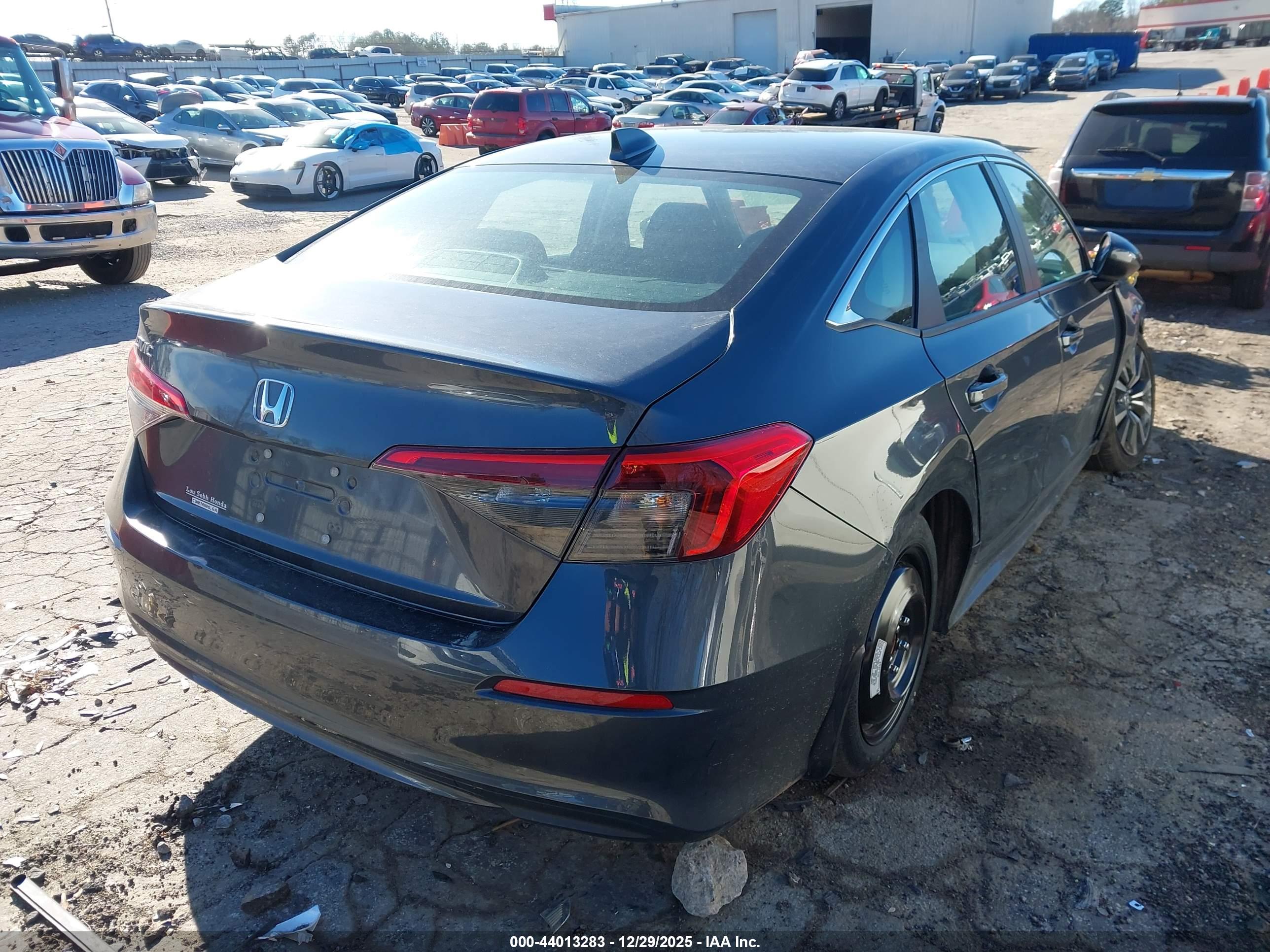 HONDA CIVIC image 4