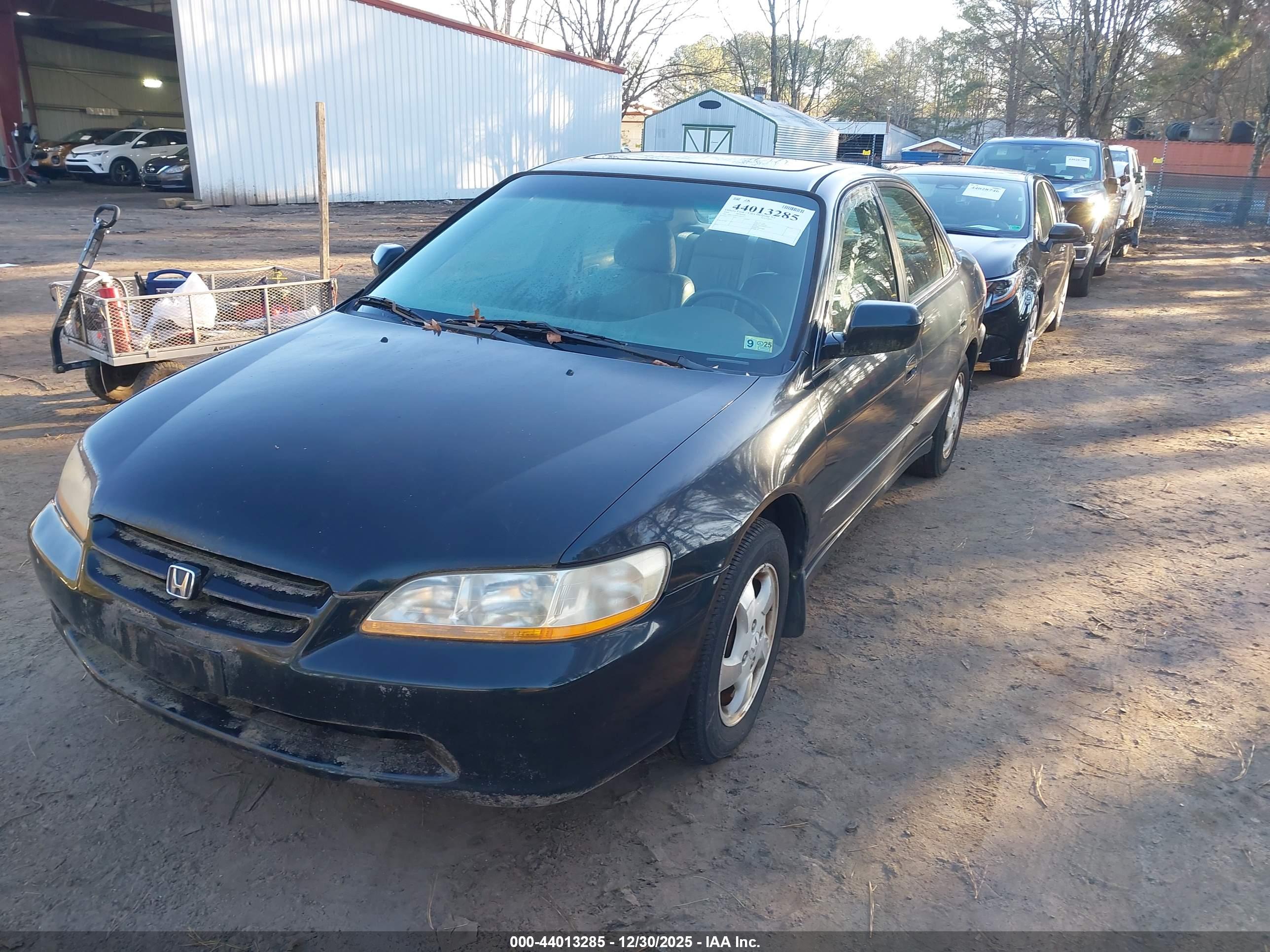 HONDA ACCORD image 2
