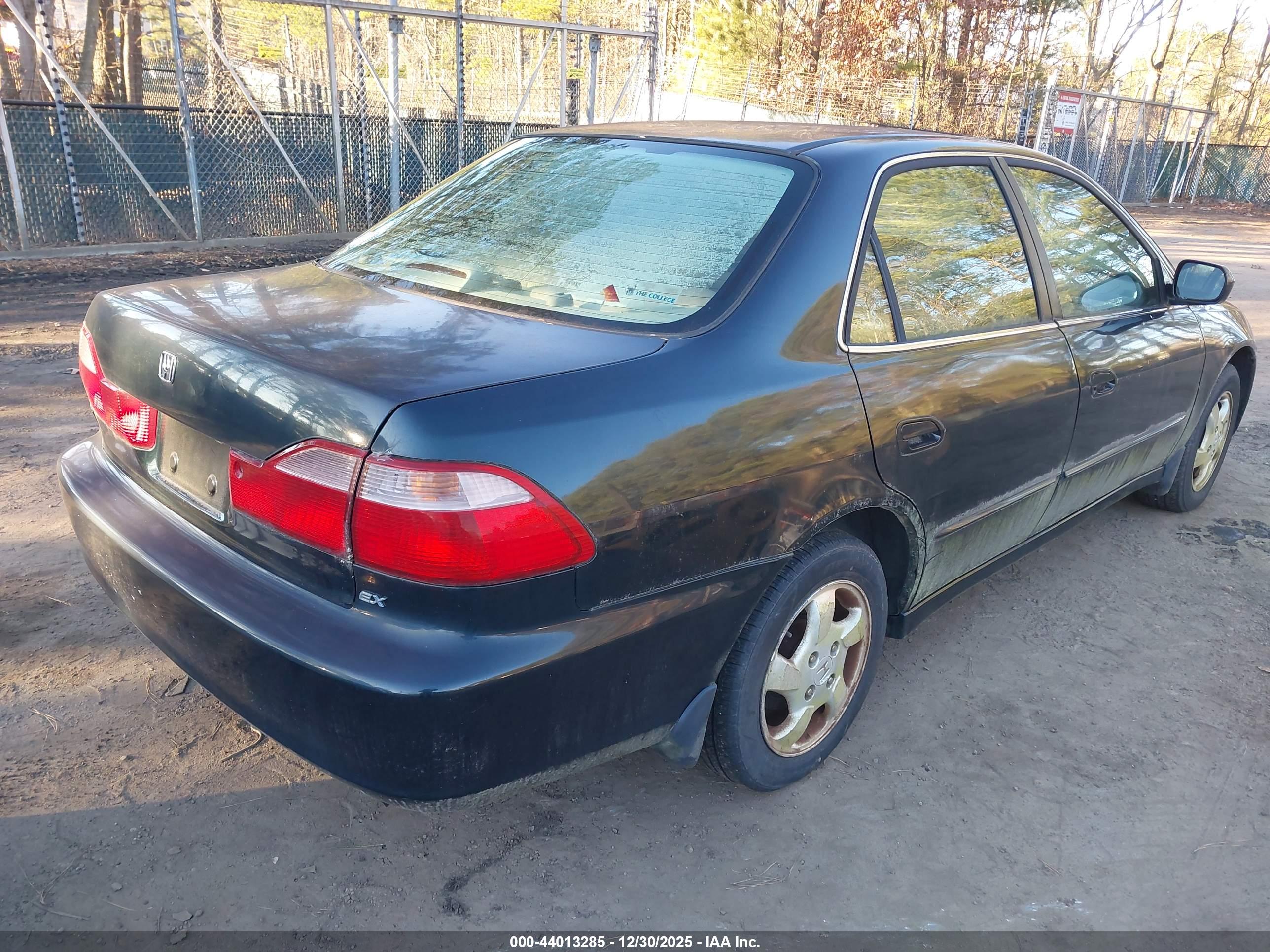 HONDA ACCORD image 4