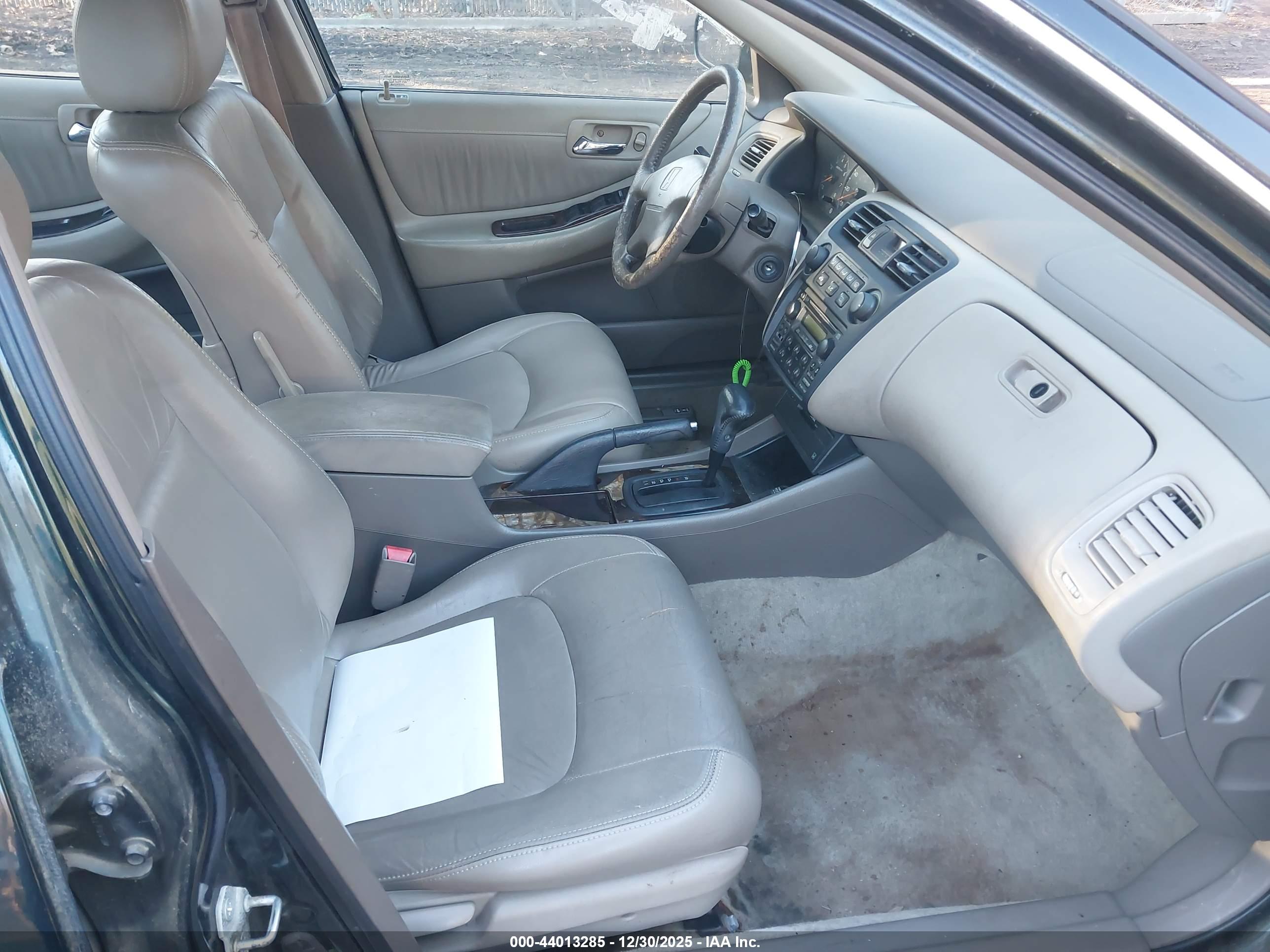 HONDA ACCORD image 5