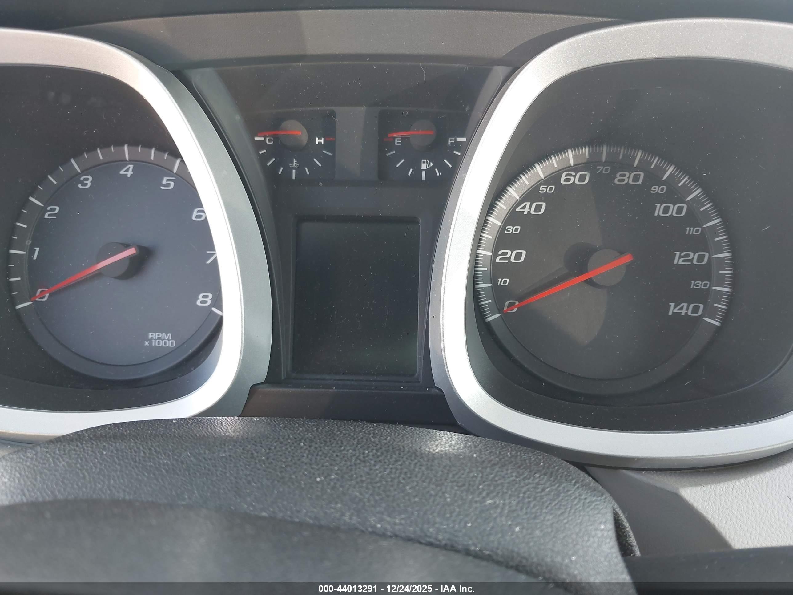 CHEVROLET EQUINOX image 7