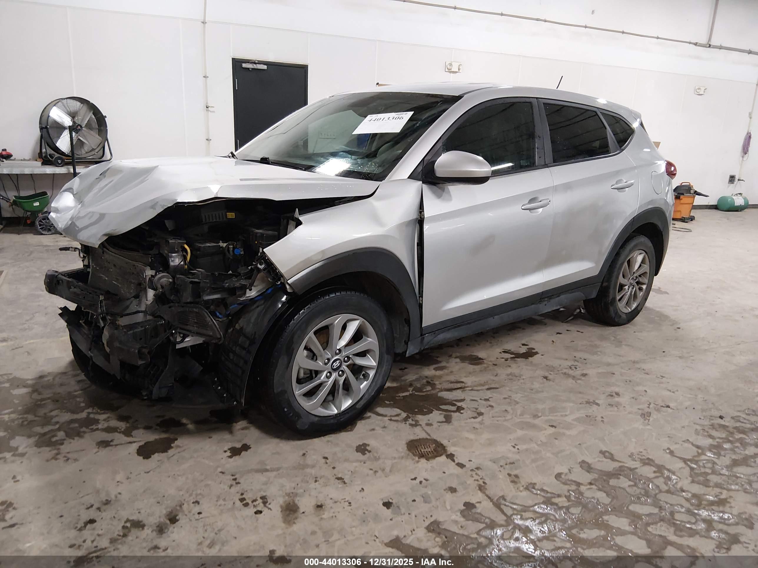 HYUNDAI TUCSON image 2