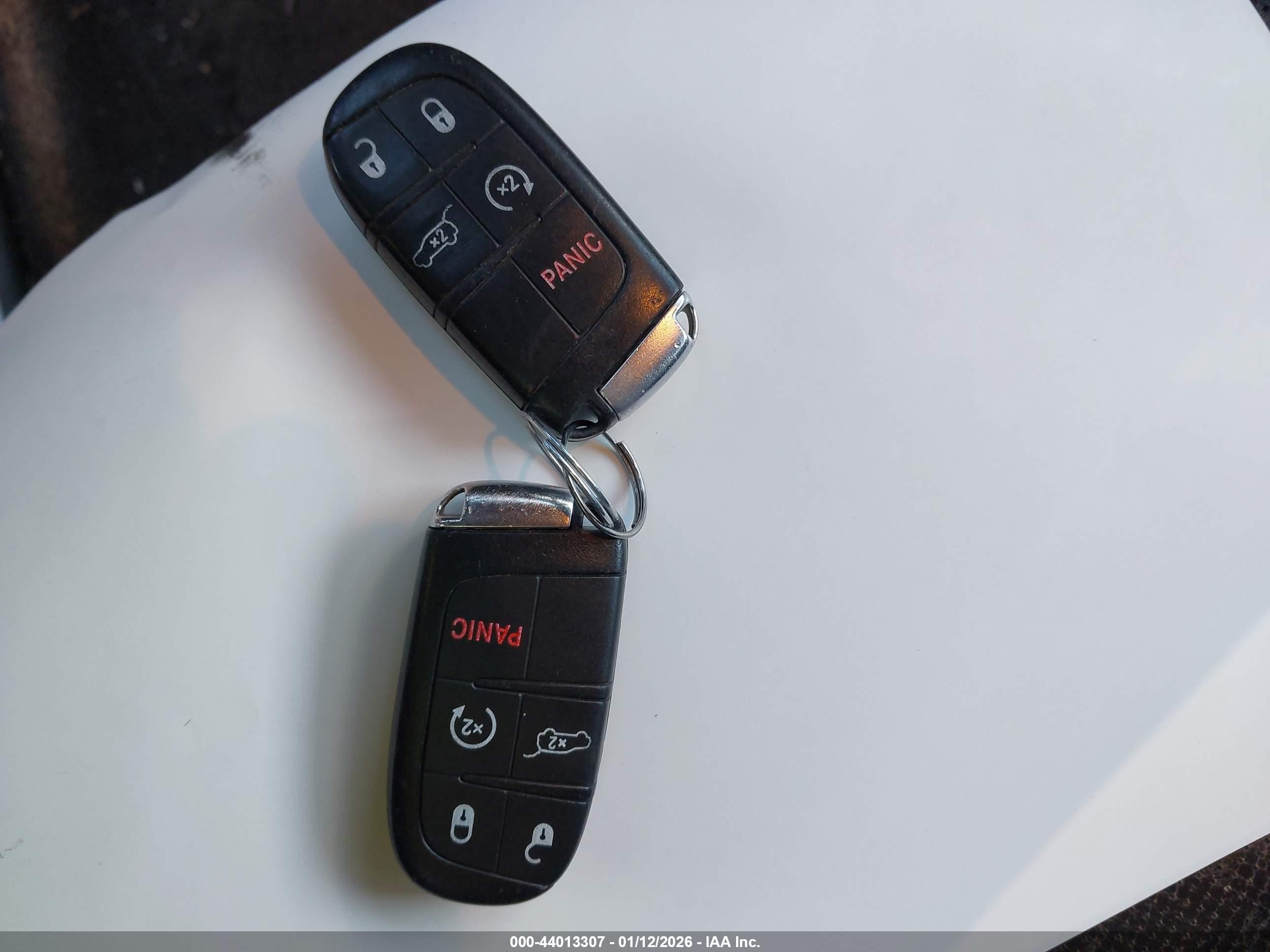 JEEP GRAND image 11
