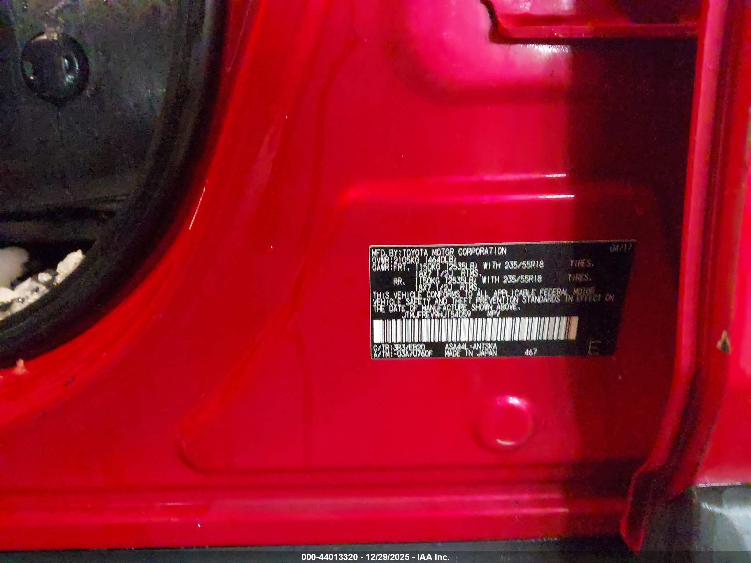 TOYOTA RAV4 image 9