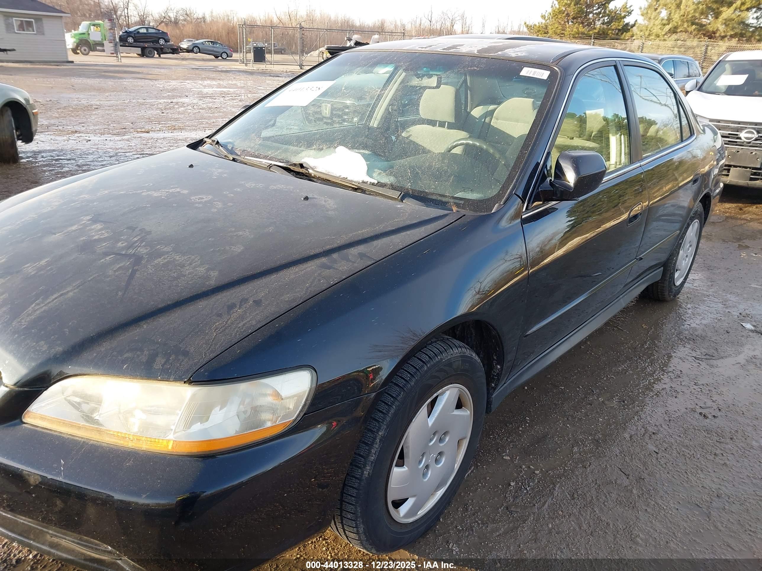 HONDA ACCORD image 6