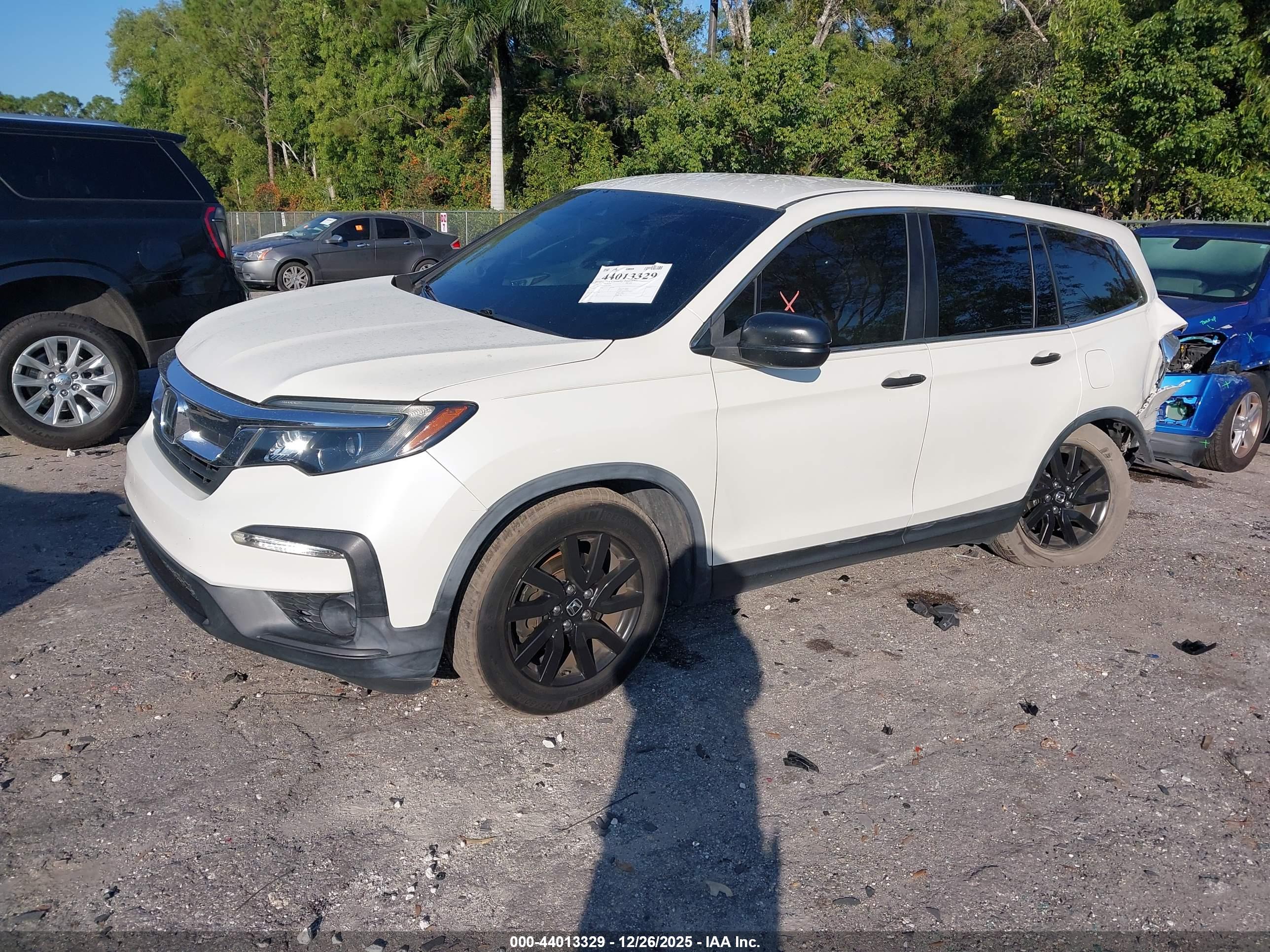 HONDA PILOT image 2