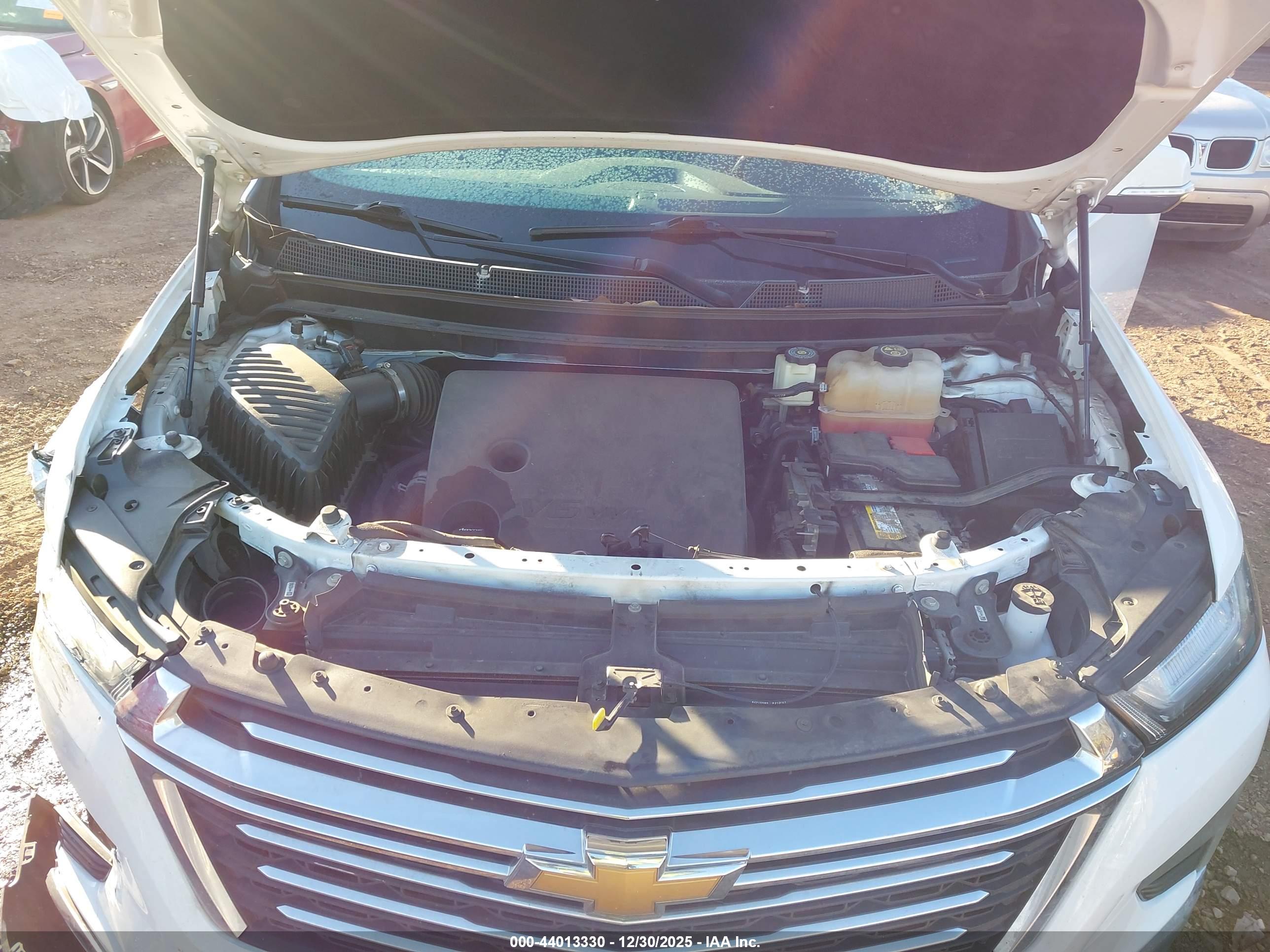 CHEVROLET TRAVERSE image 10
