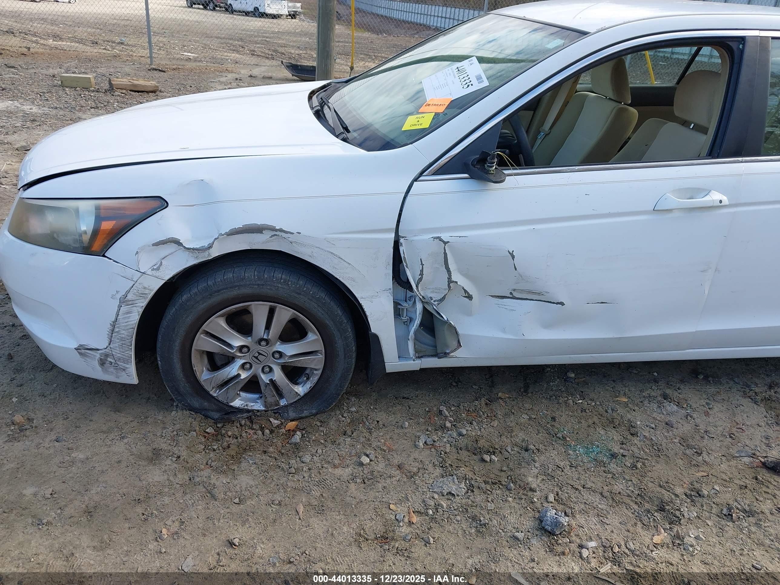 HONDA ACCORD image 6