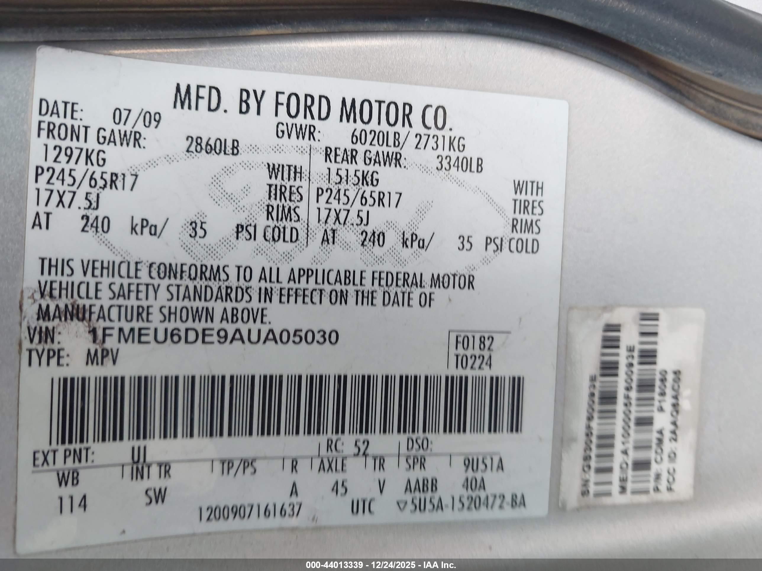 FORD EXPLORER image 9