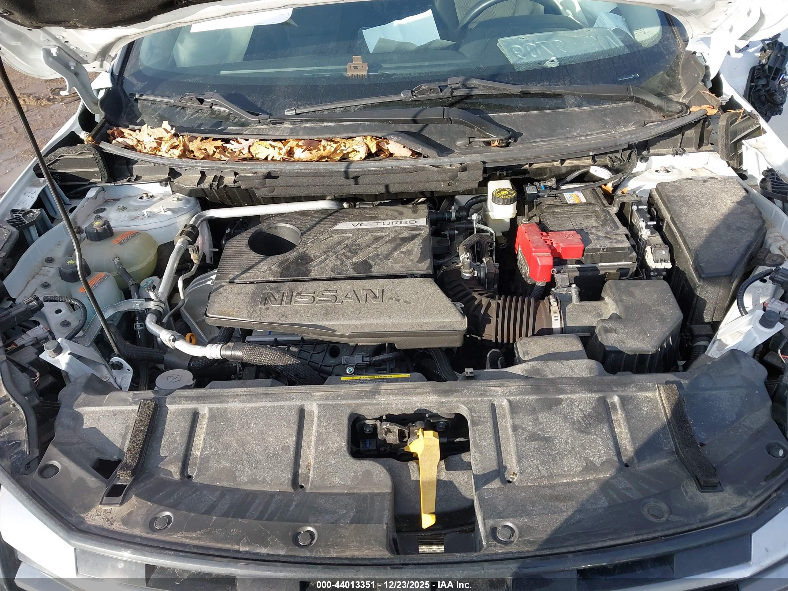 NISSAN ROGUE image 10